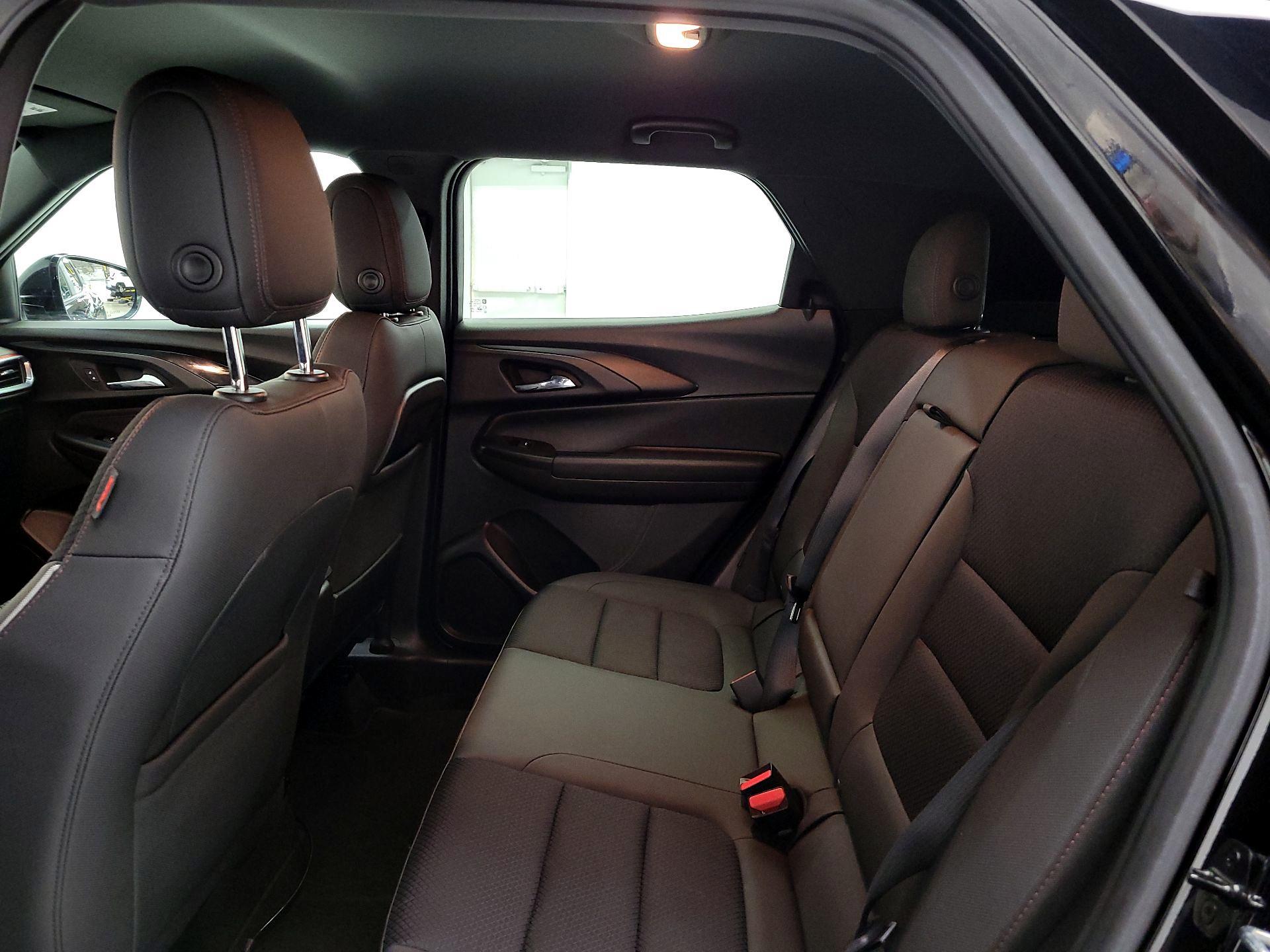 Thumbnail: 2022 Chevrolet TrailBlazer - 19