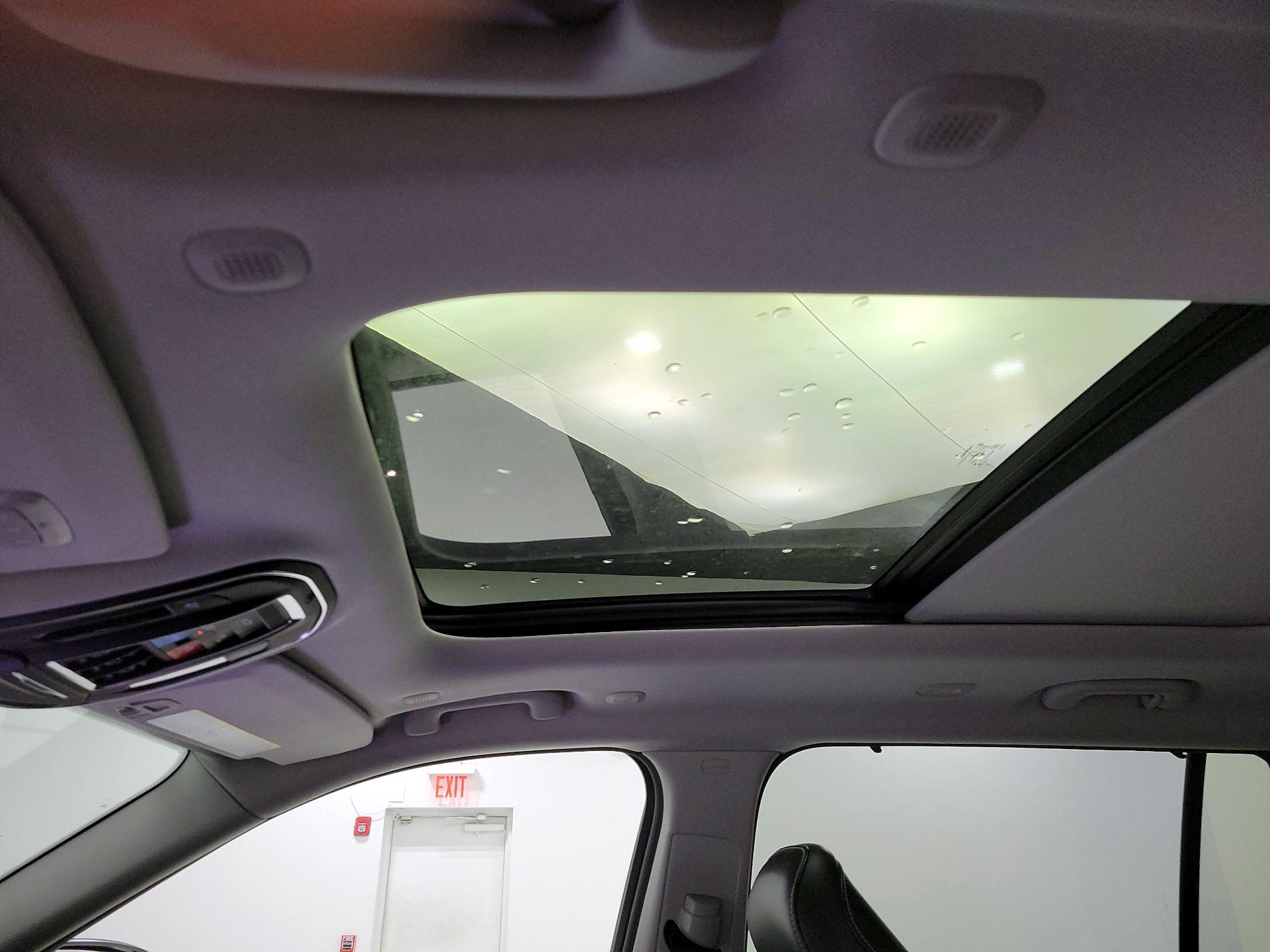 Thumbnail: 2023 Jeep Grand Cherokee L - 20