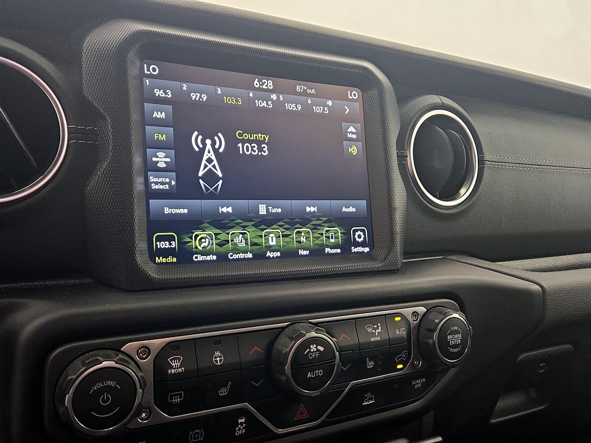 Thumbnail: 2023 Jeep Wrangler - 15