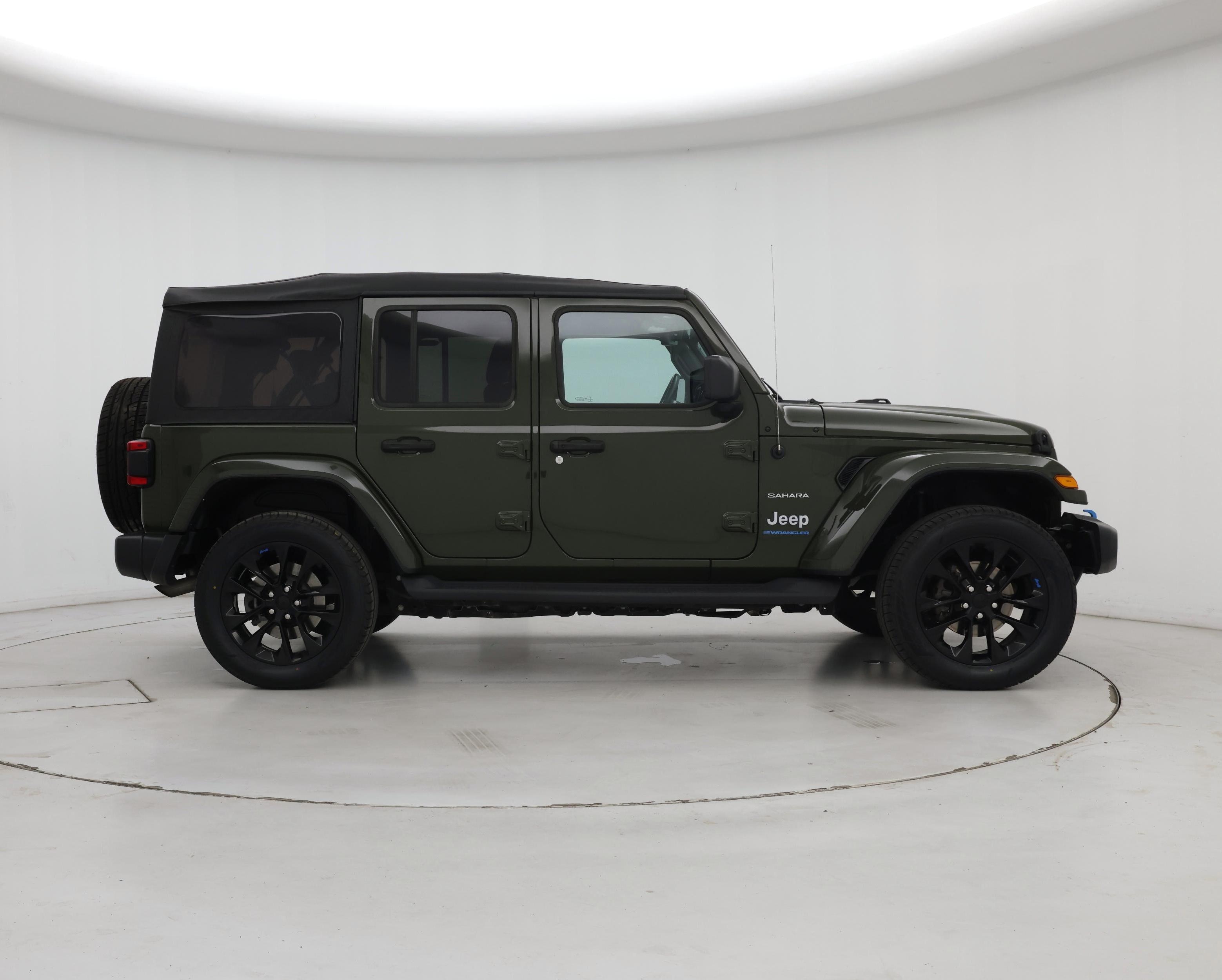 Thumbnail: 2023 Jeep Wrangler - 7