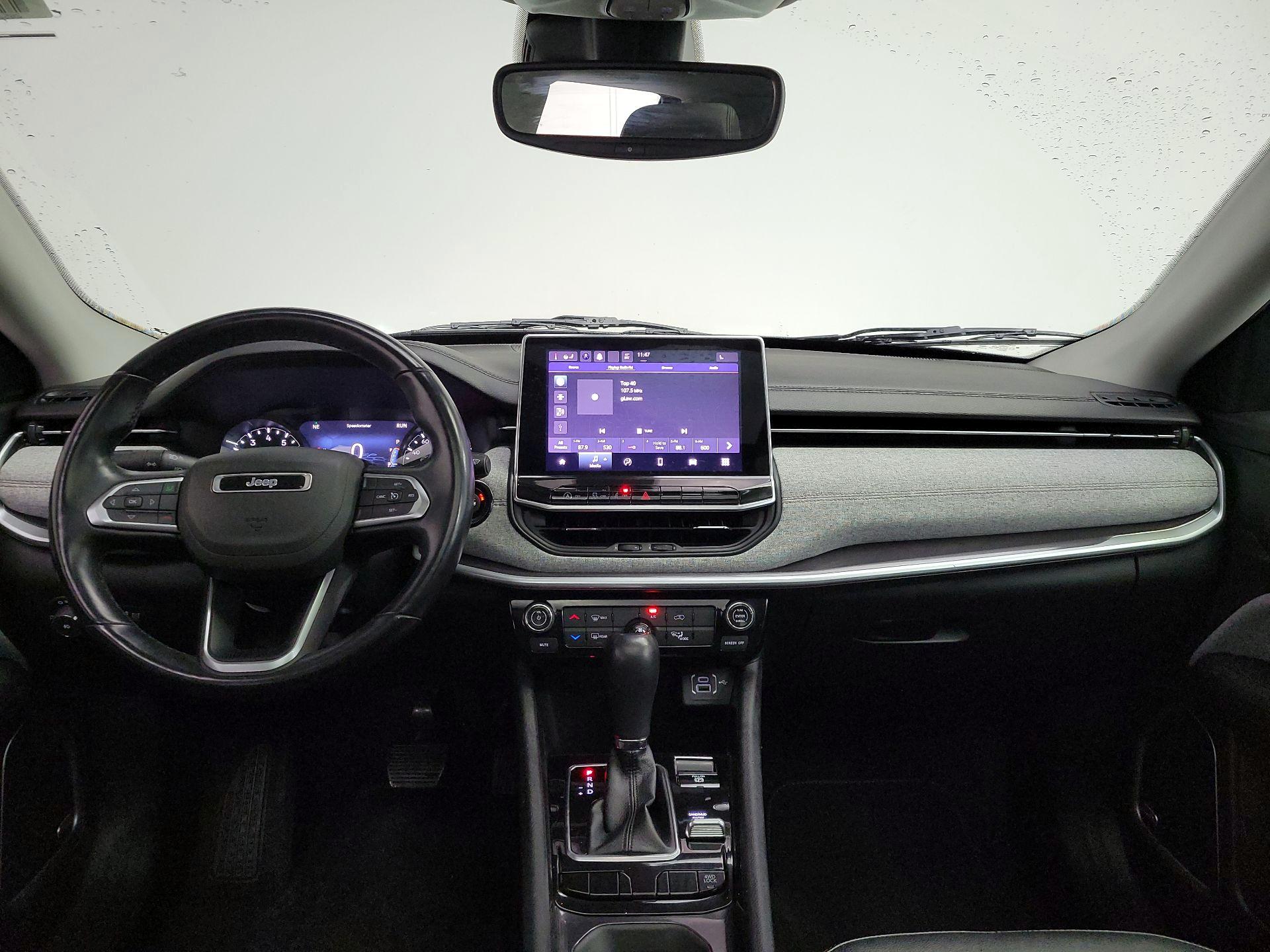 Thumbnail: 2022 Jeep Compass - 9