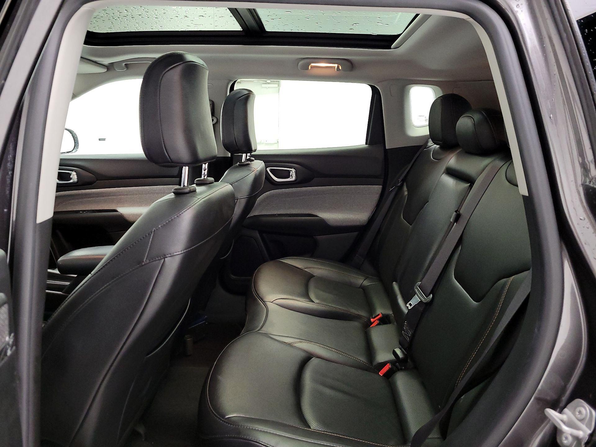 Thumbnail: 2022 Jeep Compass - 20