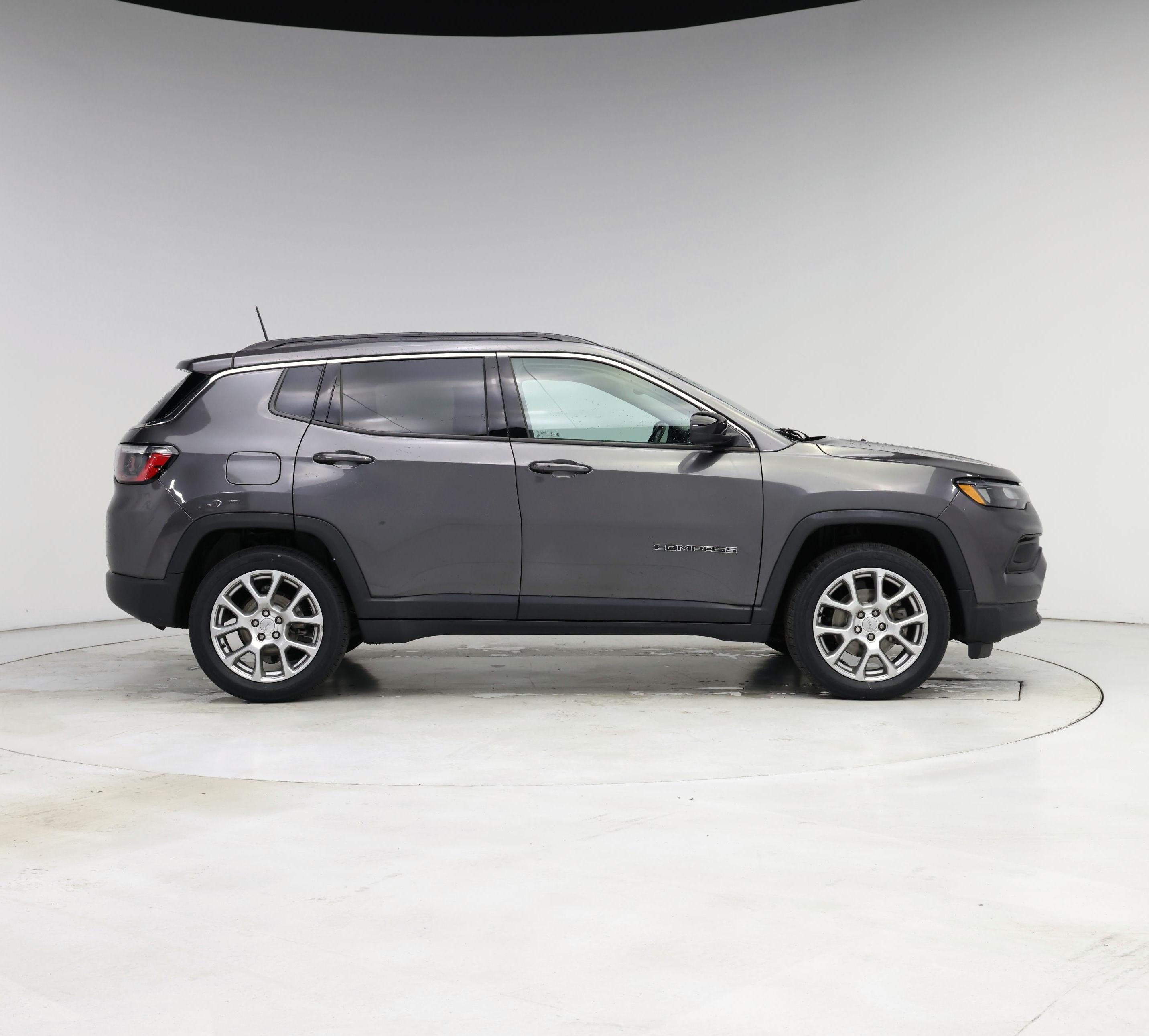 Thumbnail: 2022 Jeep Compass - 7