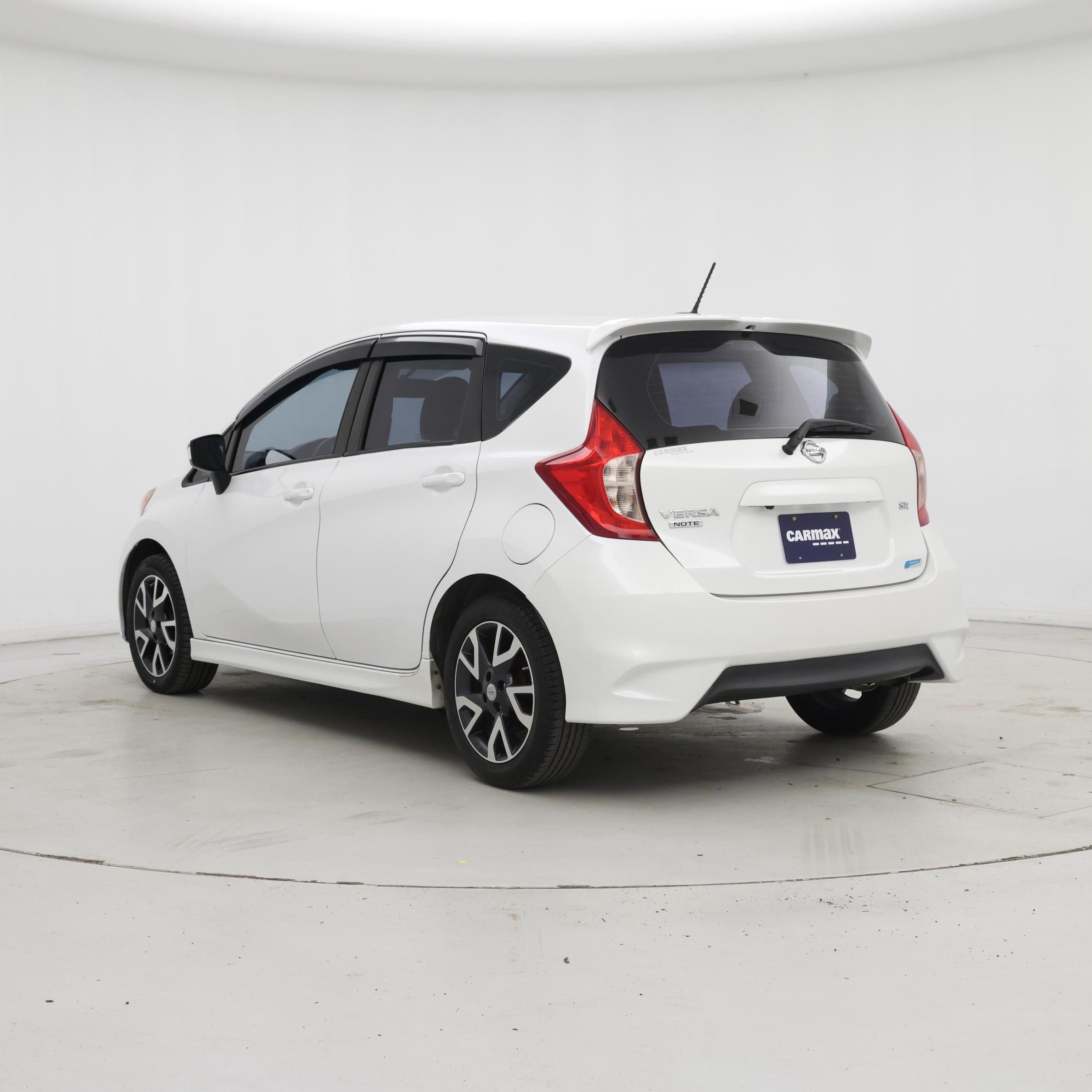 Thumbnail: 2015 Nissan Versa Note - 2