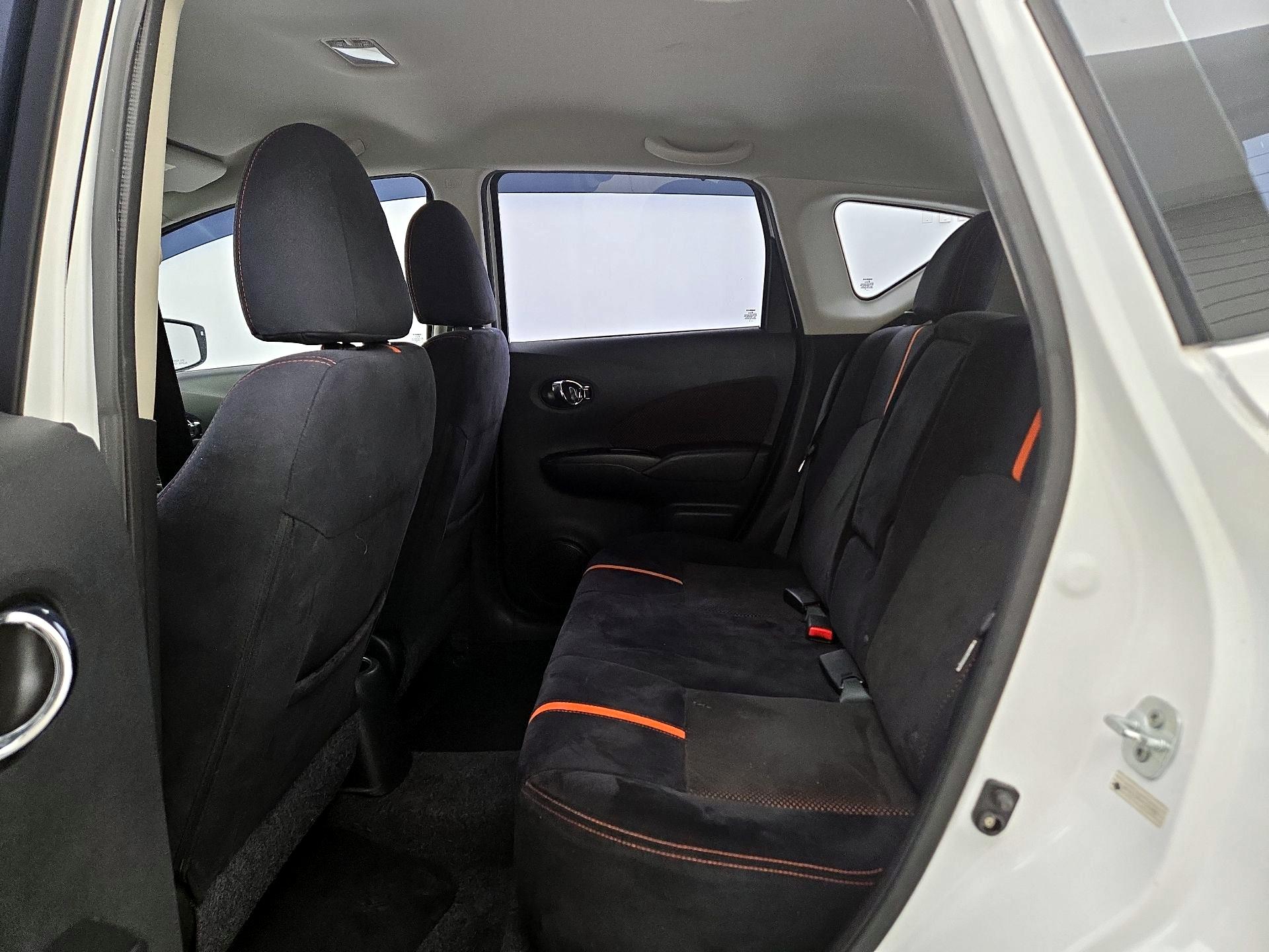 Thumbnail: 2015 Nissan Versa Note - 19