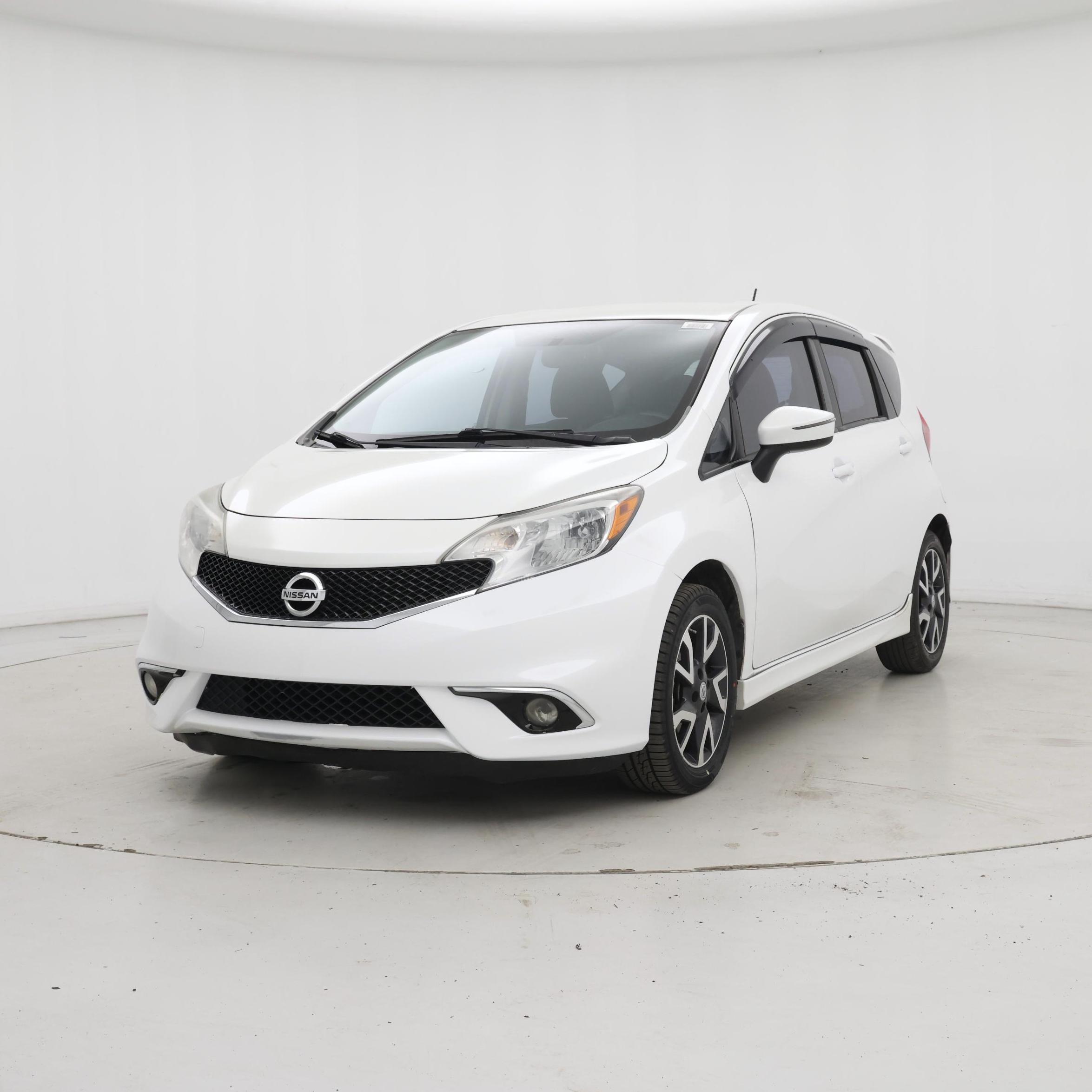 Thumbnail: 2015 Nissan Versa Note - 4