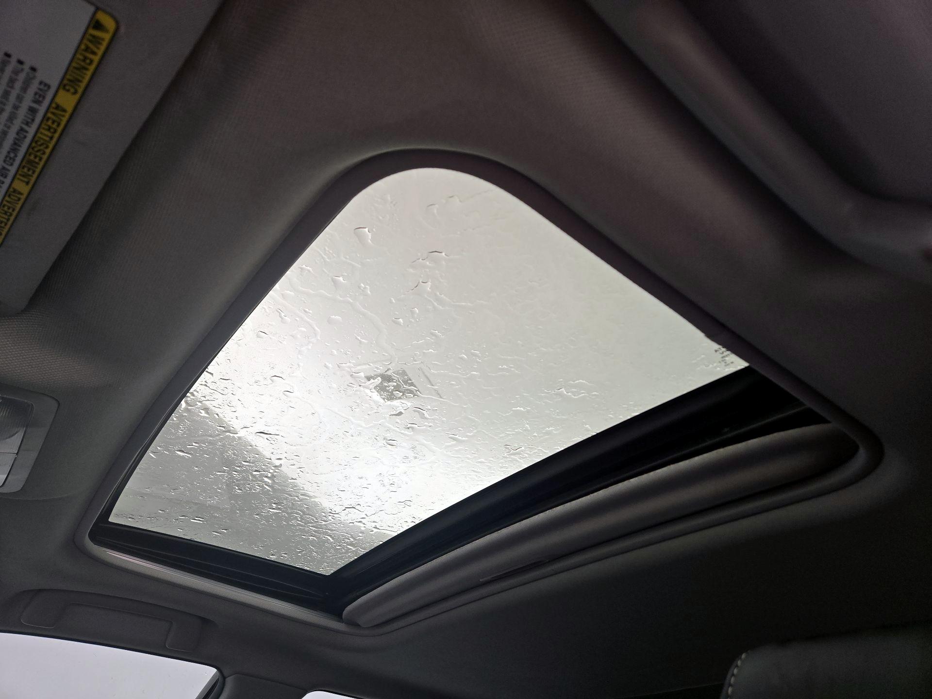 Thumbnail: 2014 Toyota Camry - 19