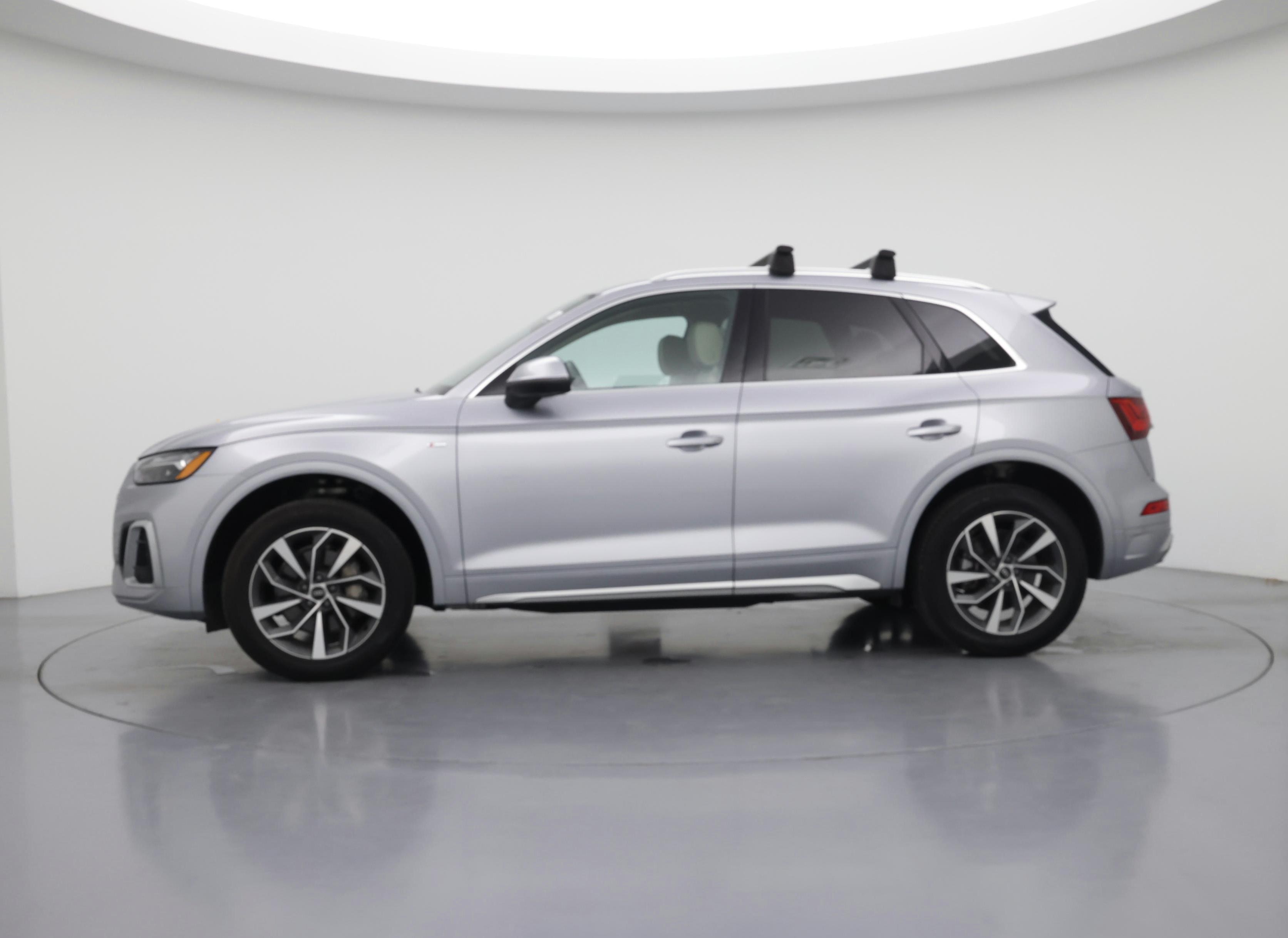 Thumbnail: 2024 Audi Q5 - 3