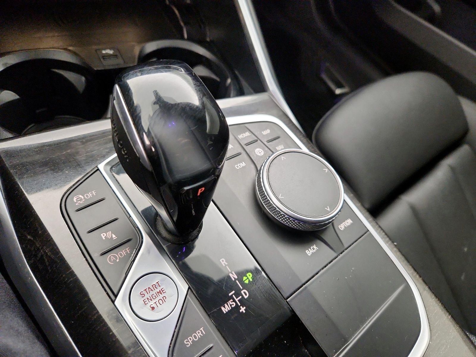 2021 BMW 3 Series 330i - Photo 17