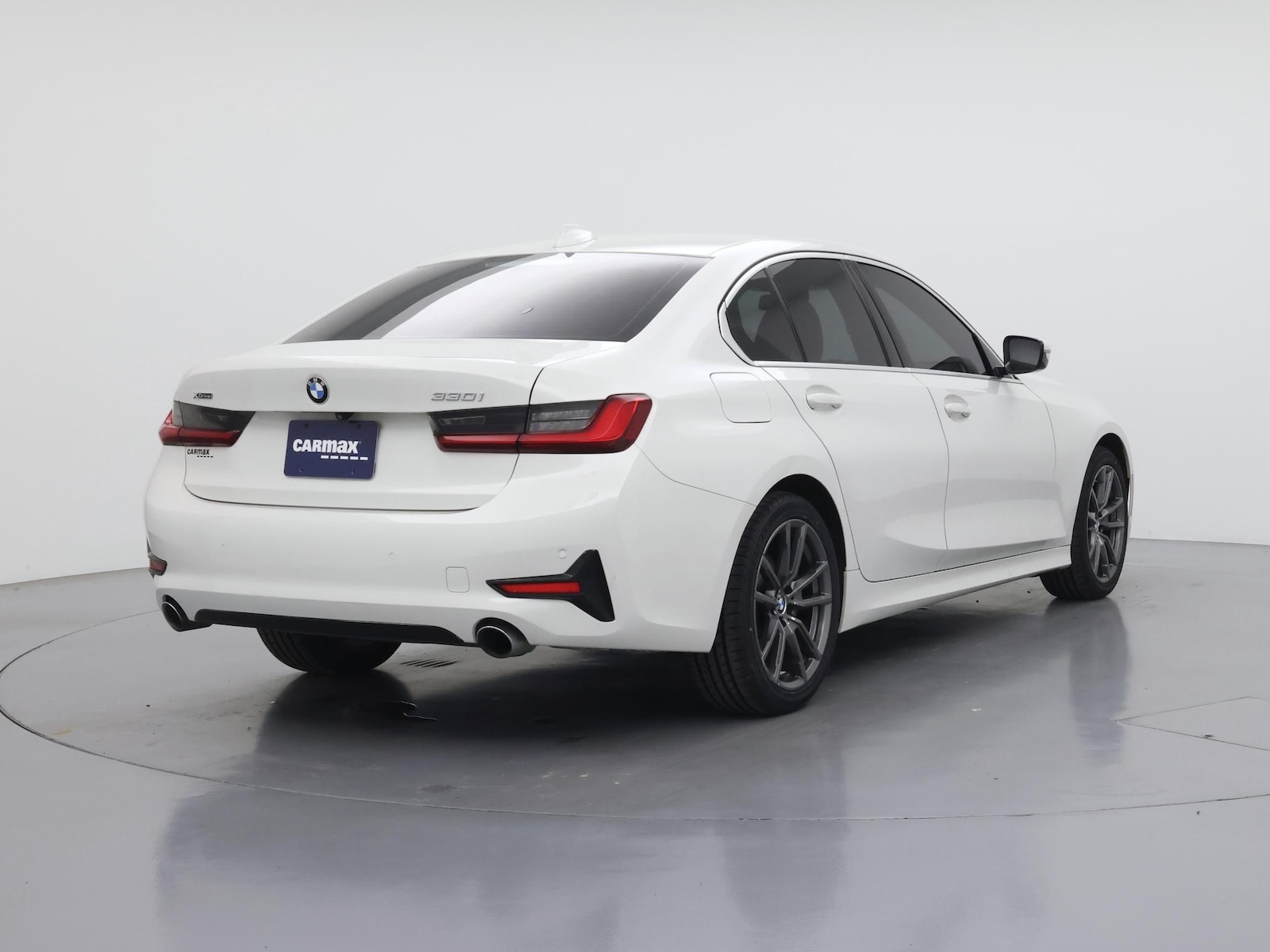 2021 BMW 3 Series 330i - Photo 9