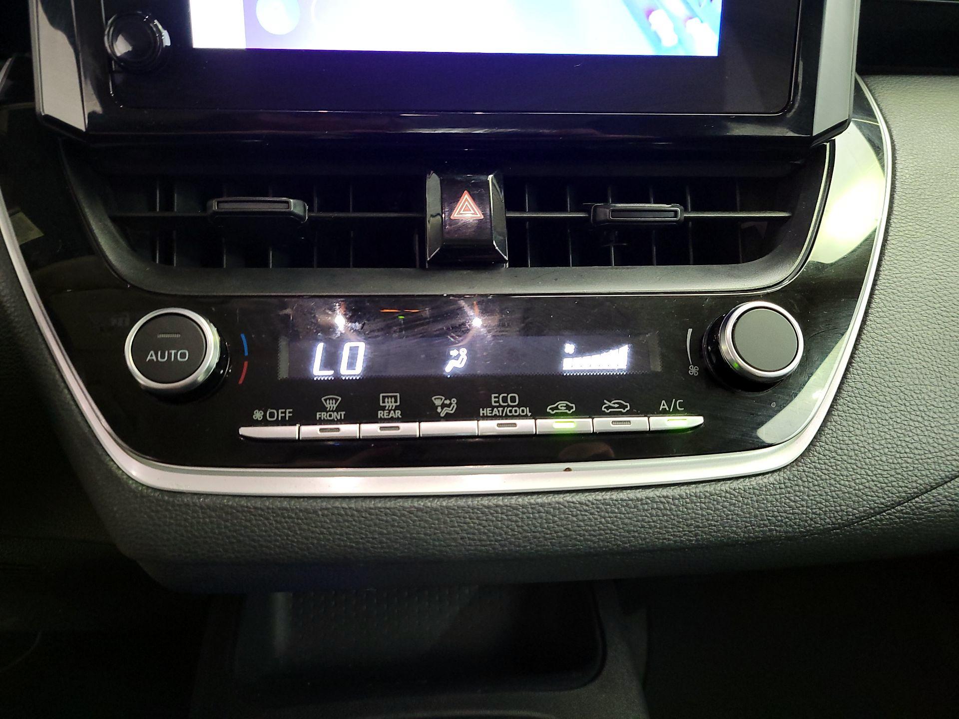 Thumbnail: 2025 Toyota Corolla - 16