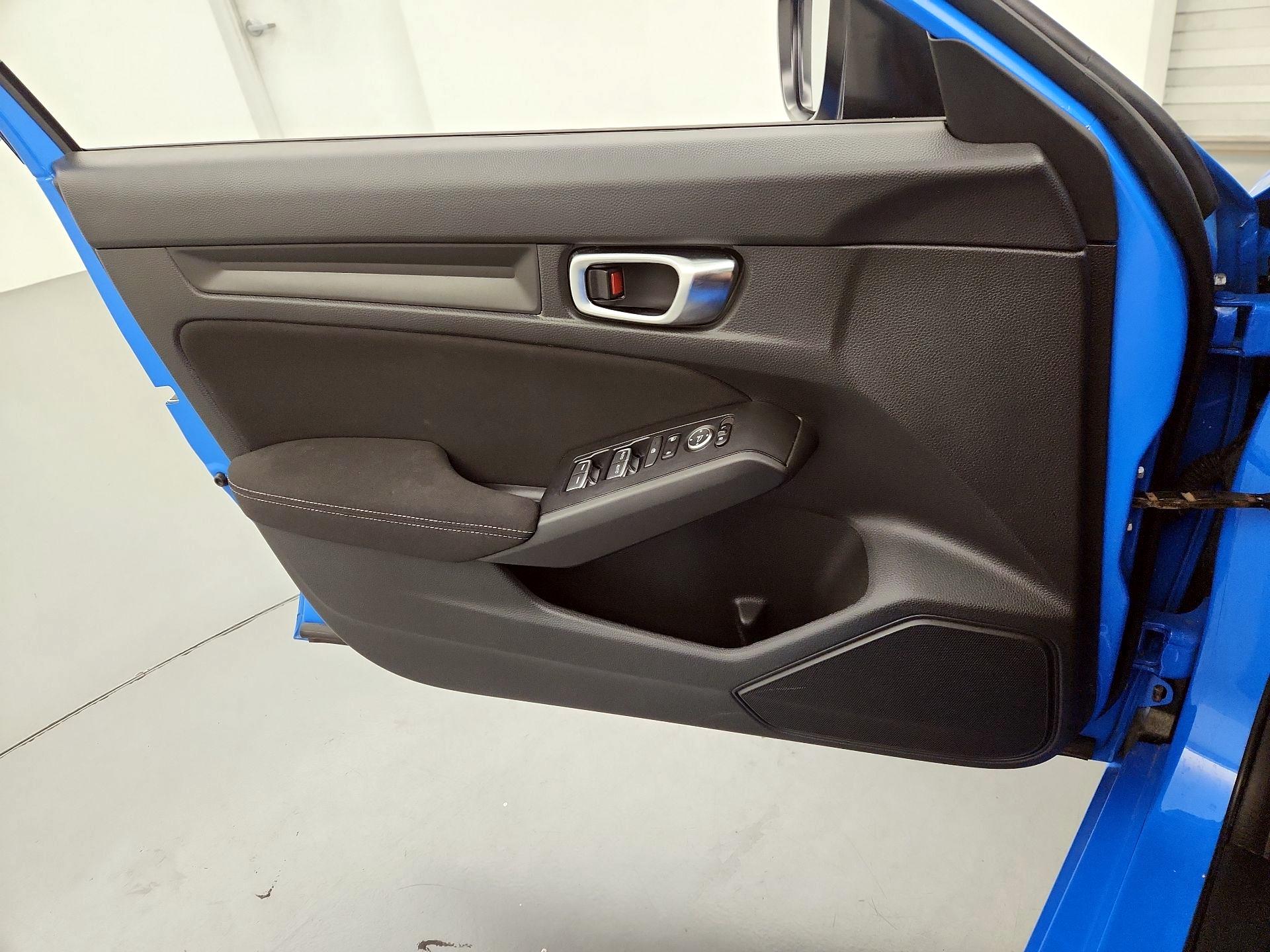 Thumbnail: 2022 Honda Civic - 12