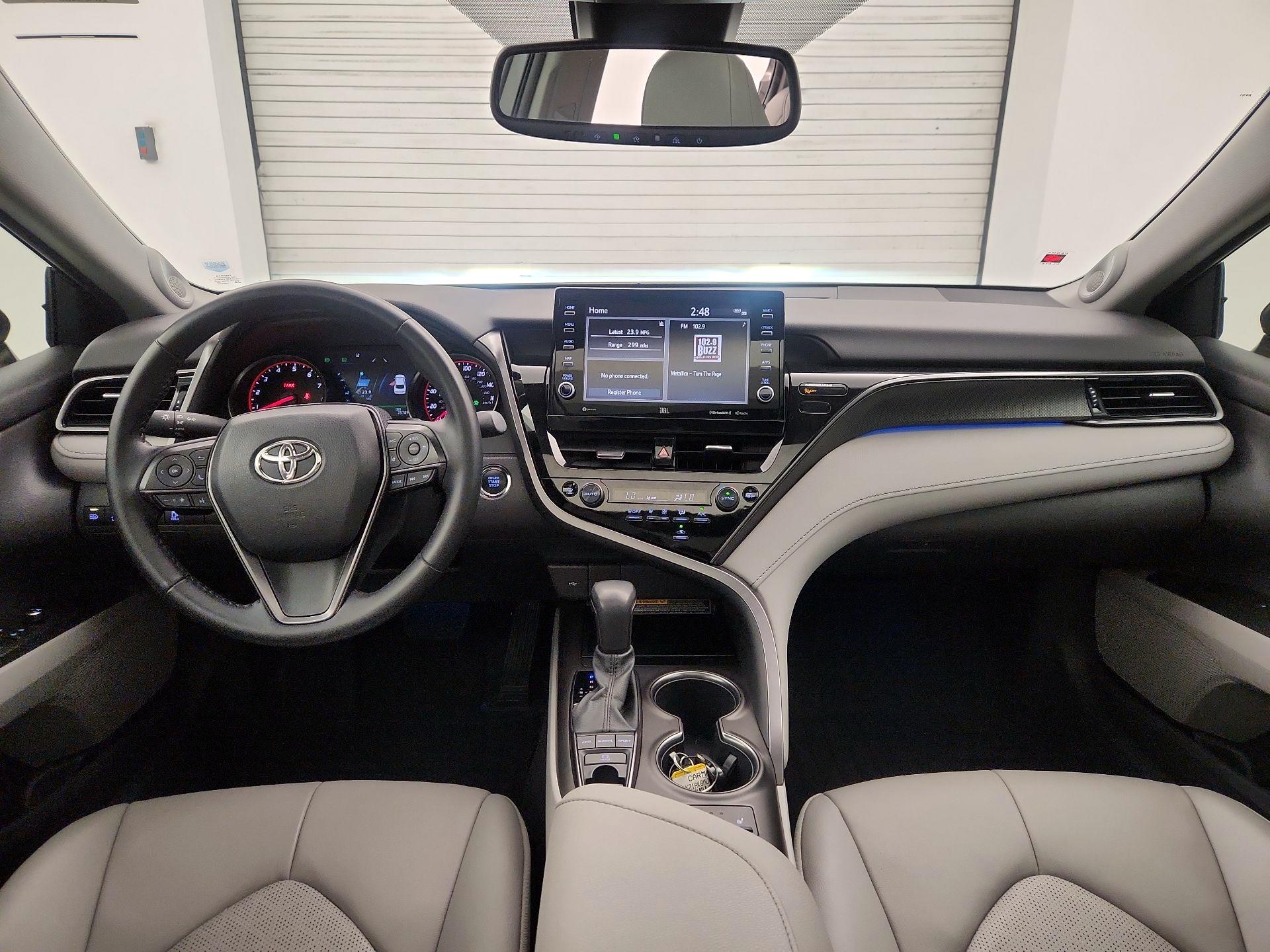Thumbnail: 2021 Toyota Camry - 9