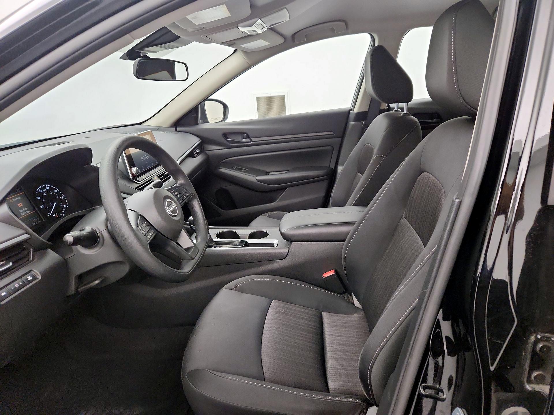 Thumbnail: 2025 Nissan Altima - 11