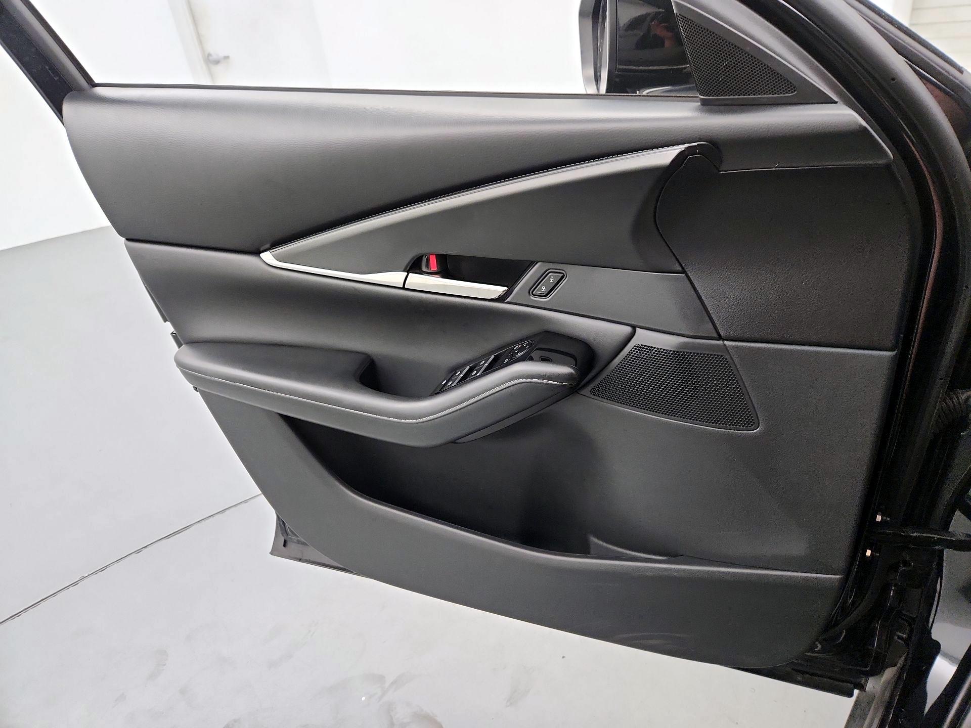 Thumbnail: 2025 Mazda CX-30 - 12