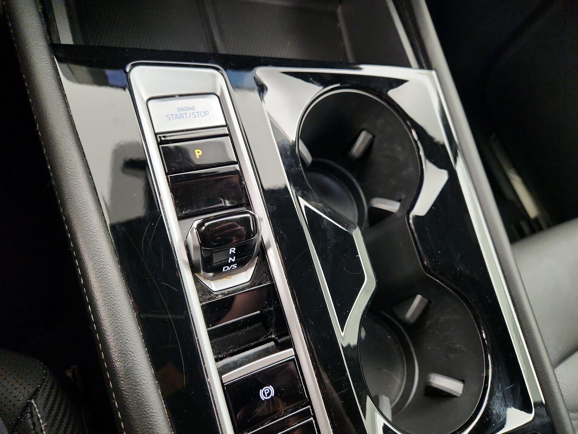 Thumbnail: 2024 Volkswagen Atlas - 17