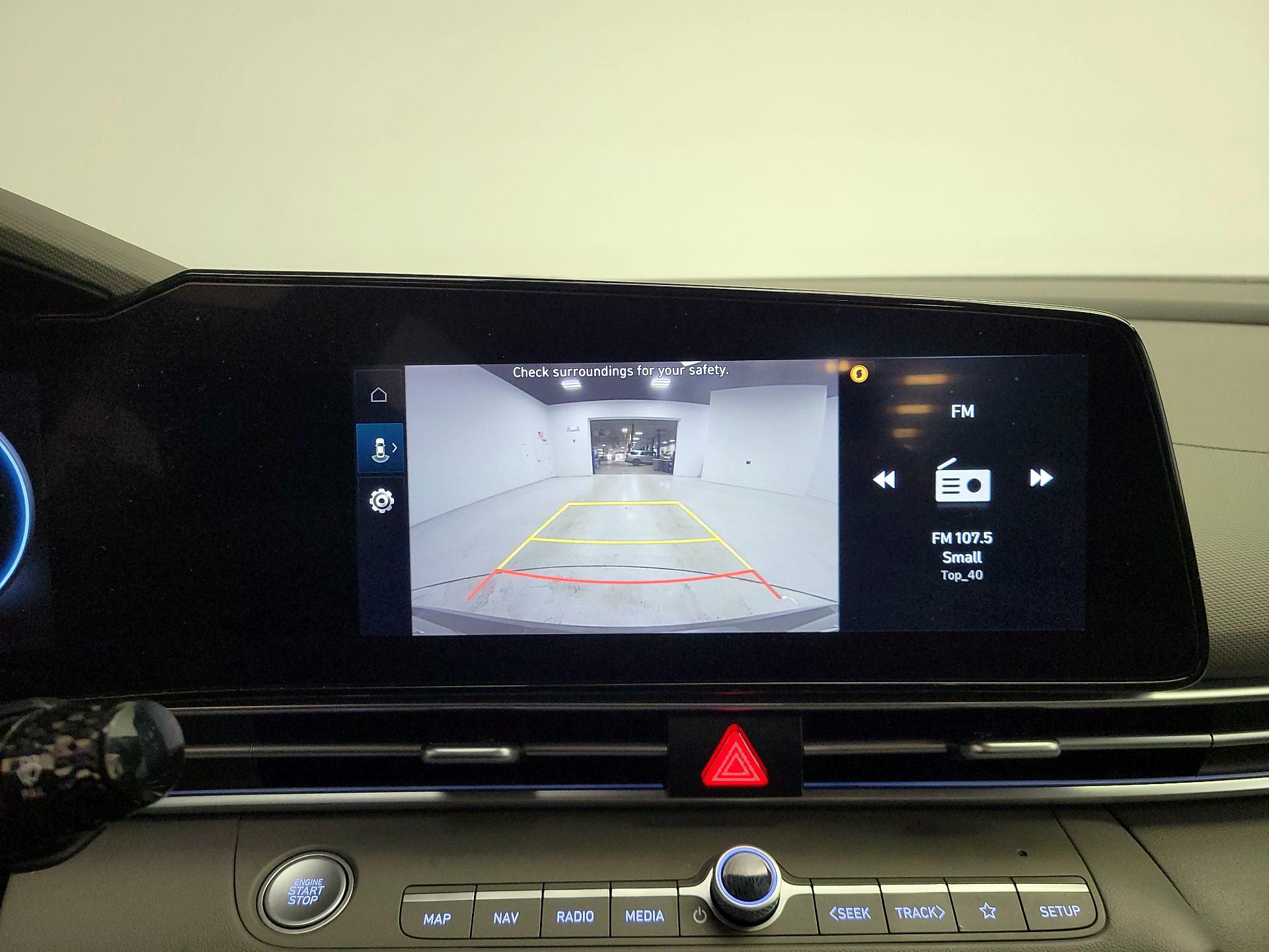 Thumbnail: 2025 Hyundai Elantra - 15