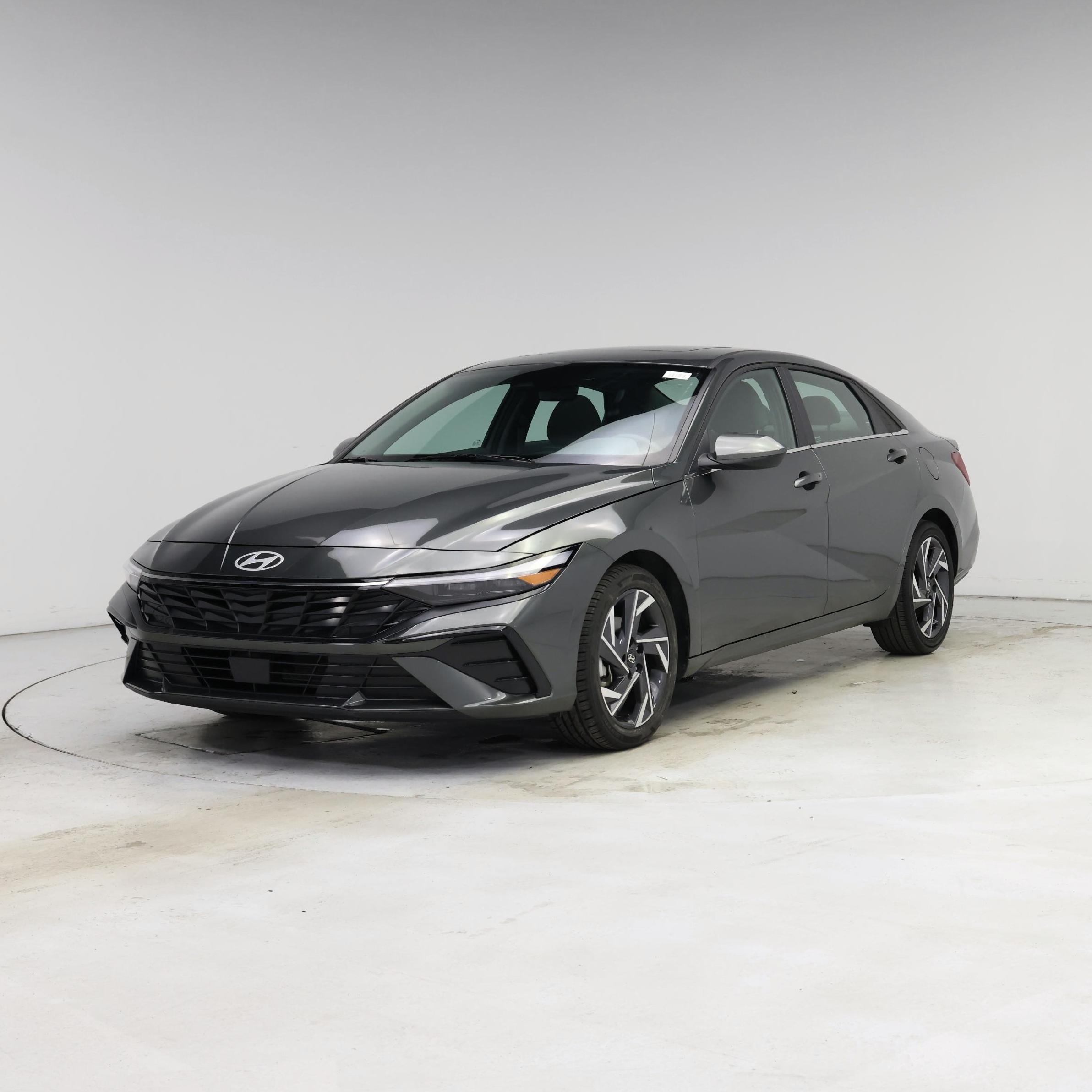 Thumbnail: 2025 Hyundai Elantra - 4