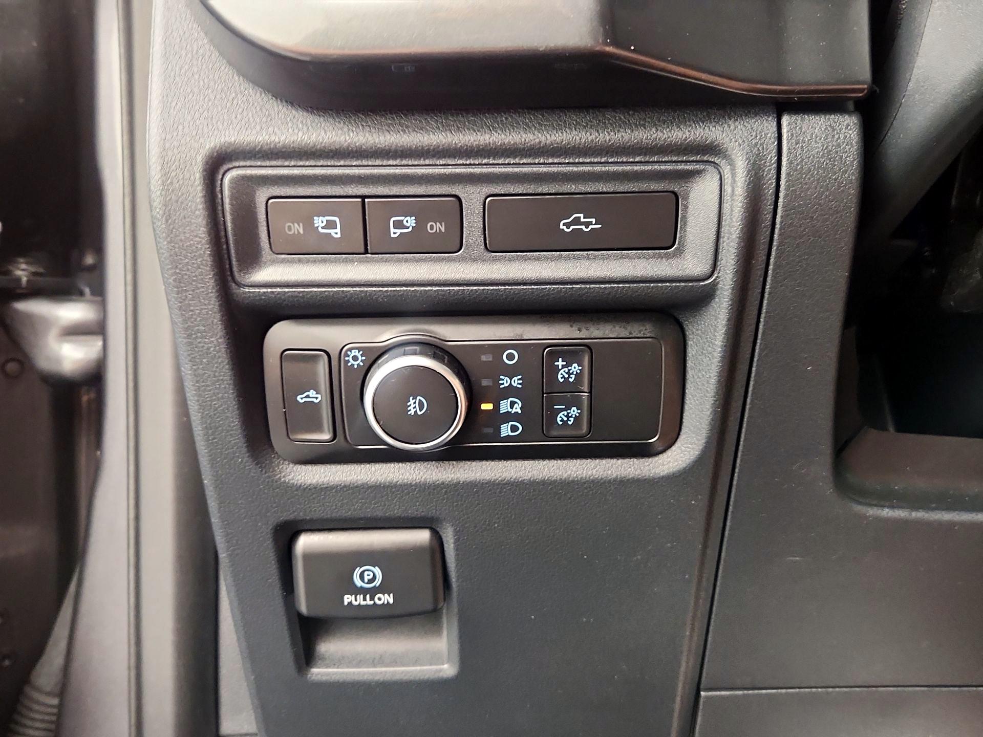 Thumbnail: 2022 Ford F-150 - 13