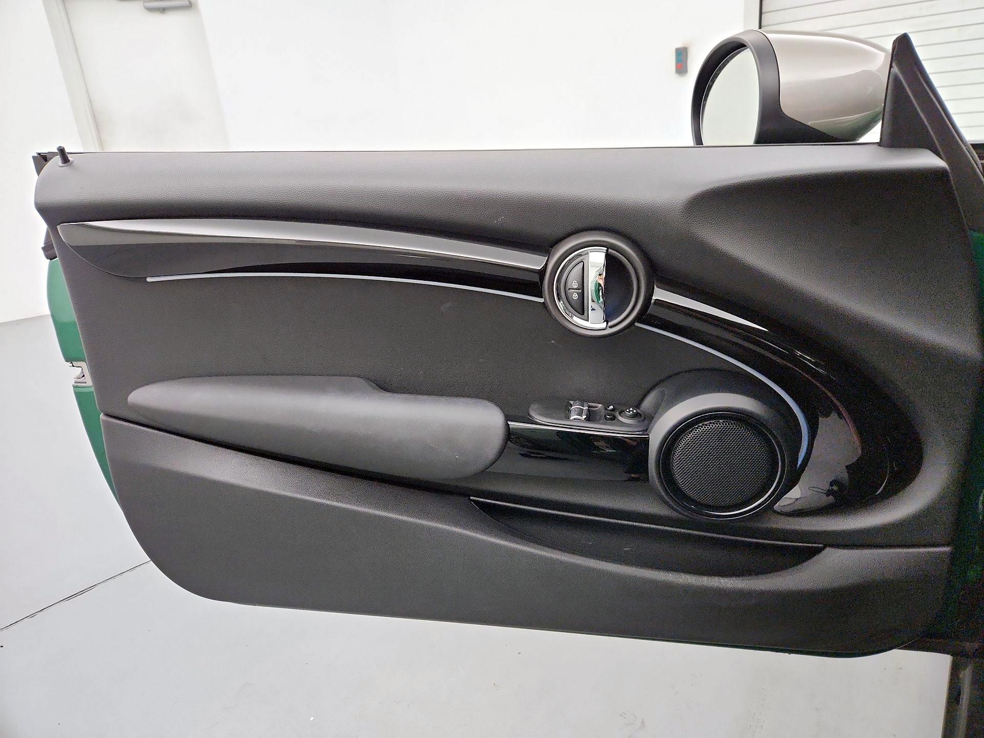 Thumbnail: 2023 MINI Cooper Hardtop - 12