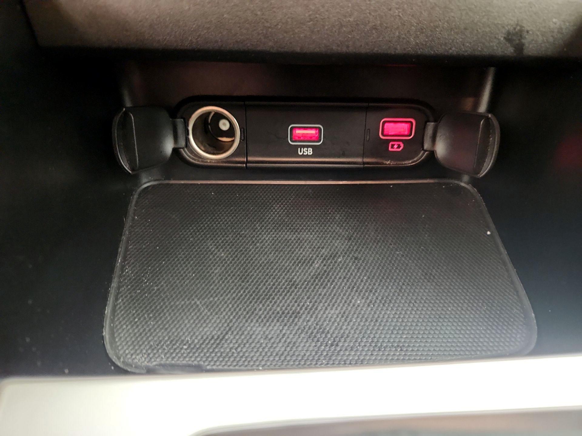 Thumbnail: 2024 Kia Forte - 18