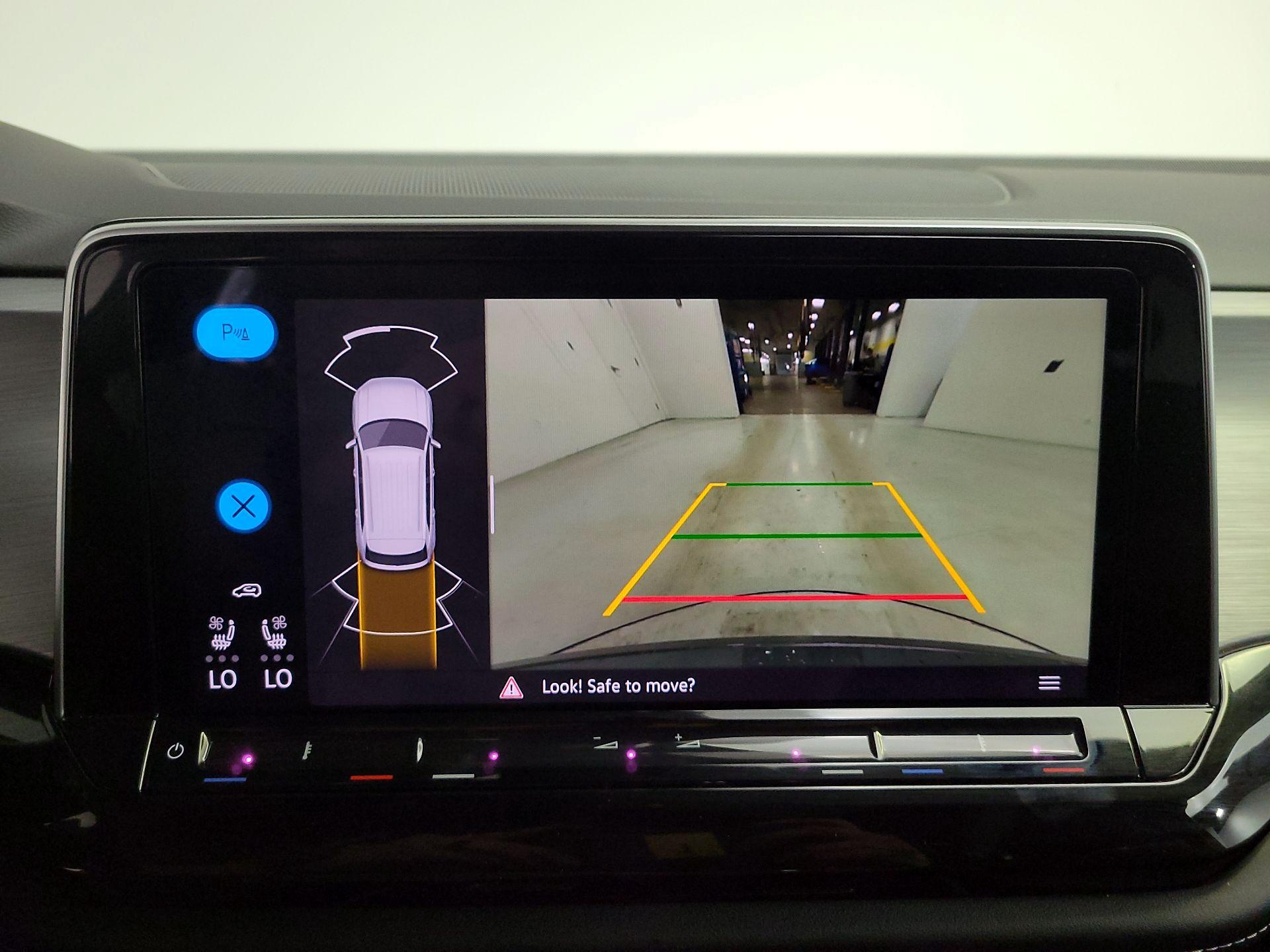 Thumbnail: 2024 Volkswagen Atlas - 14