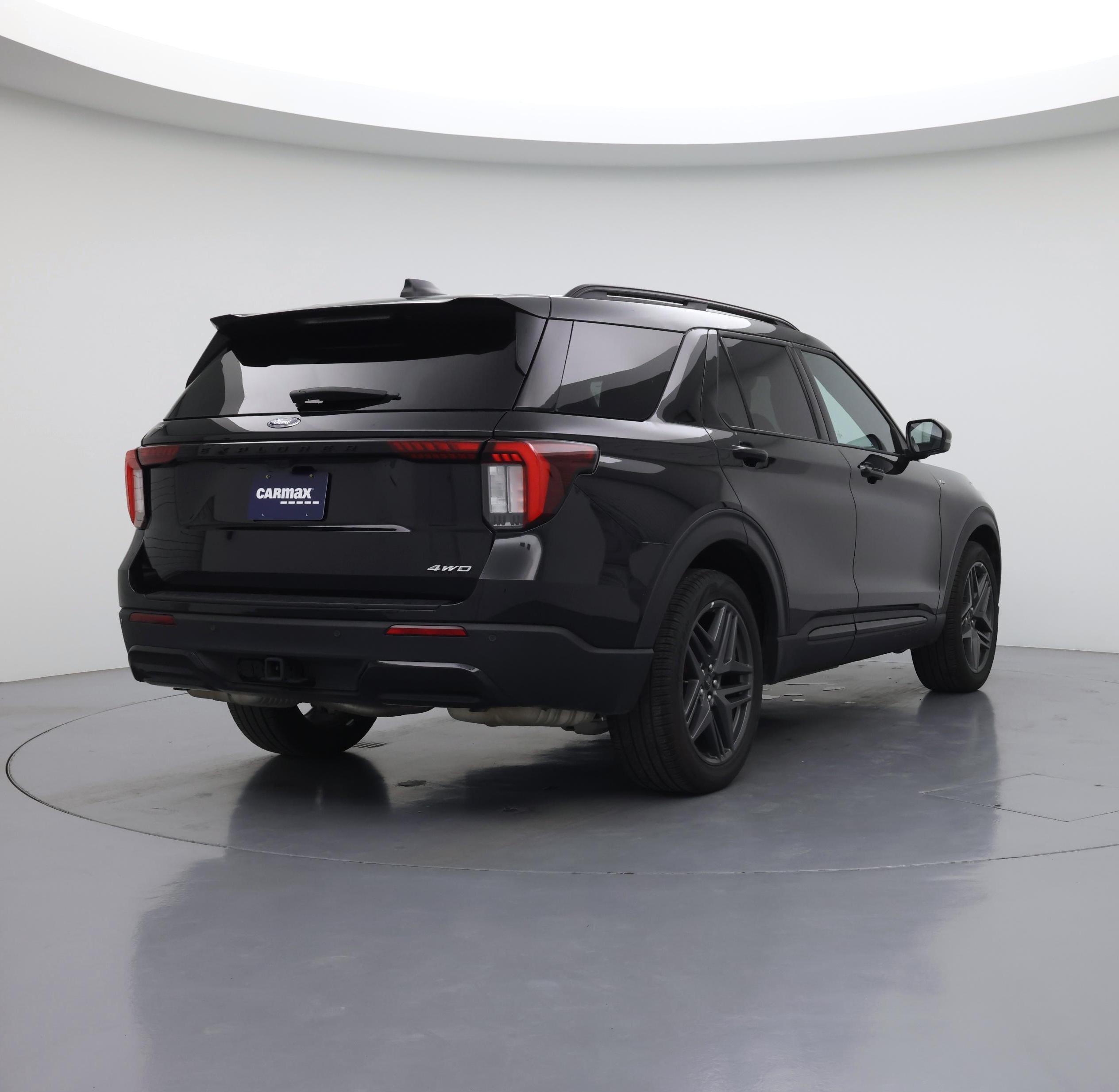 Thumbnail: 2025 Ford Explorer - 8