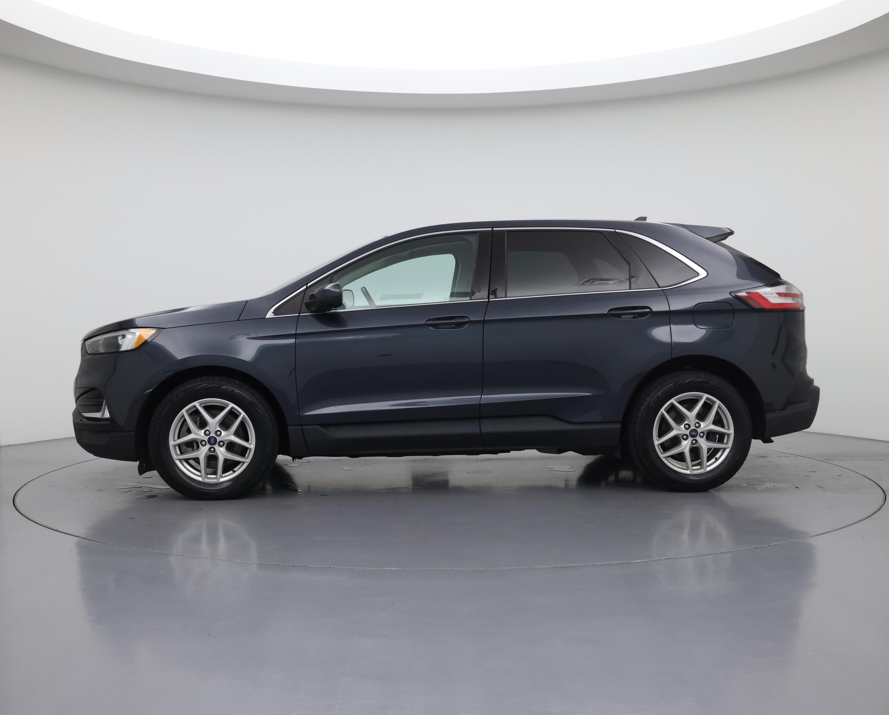 Thumbnail: 2022 Ford Edge - 3