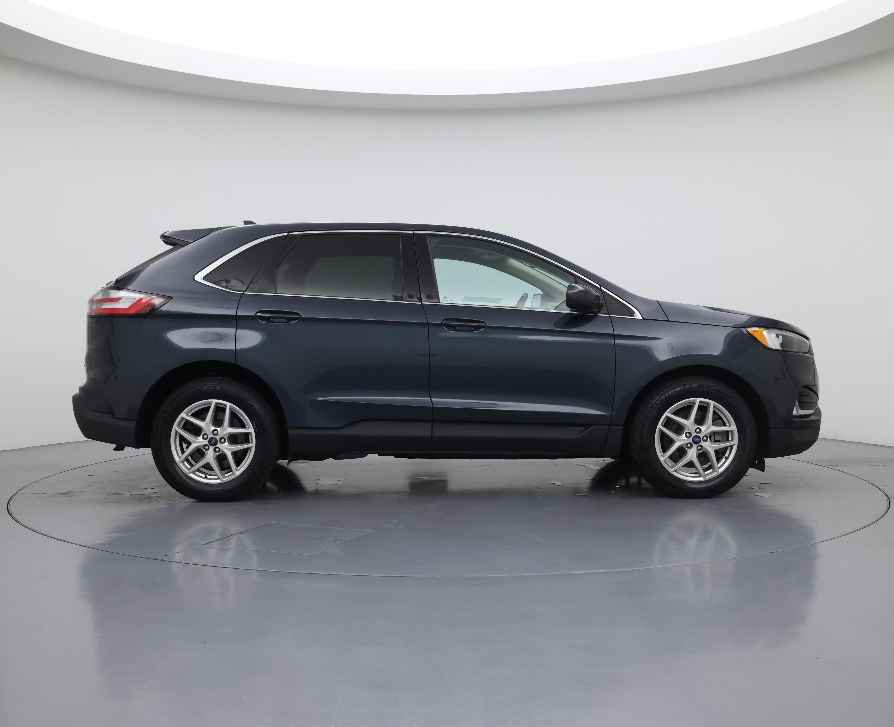 Thumbnail: 2022 Ford Edge - 7
