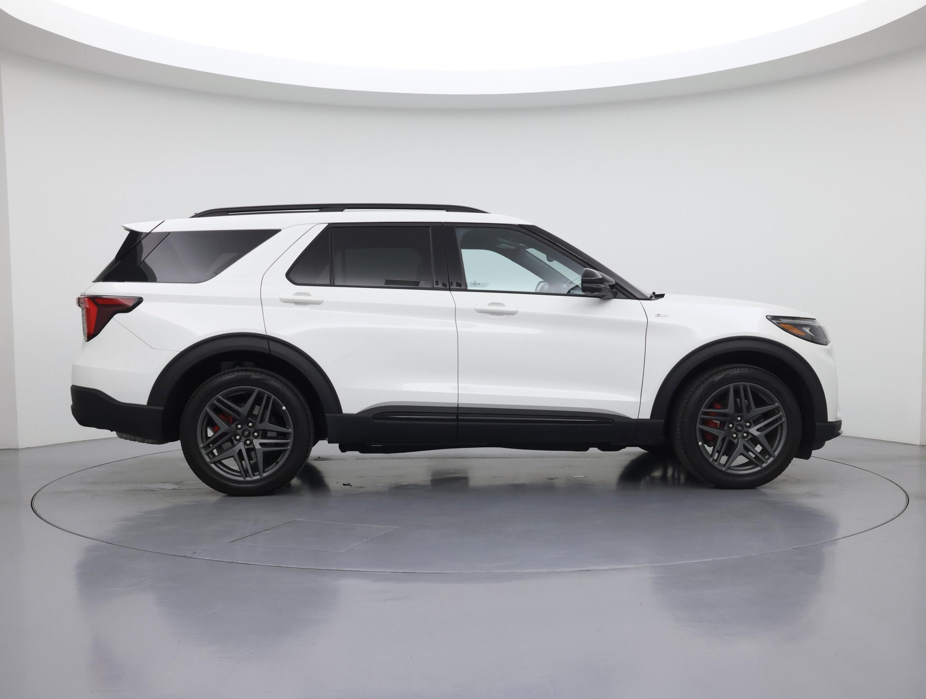 Thumbnail: 2025 Ford Explorer - 7