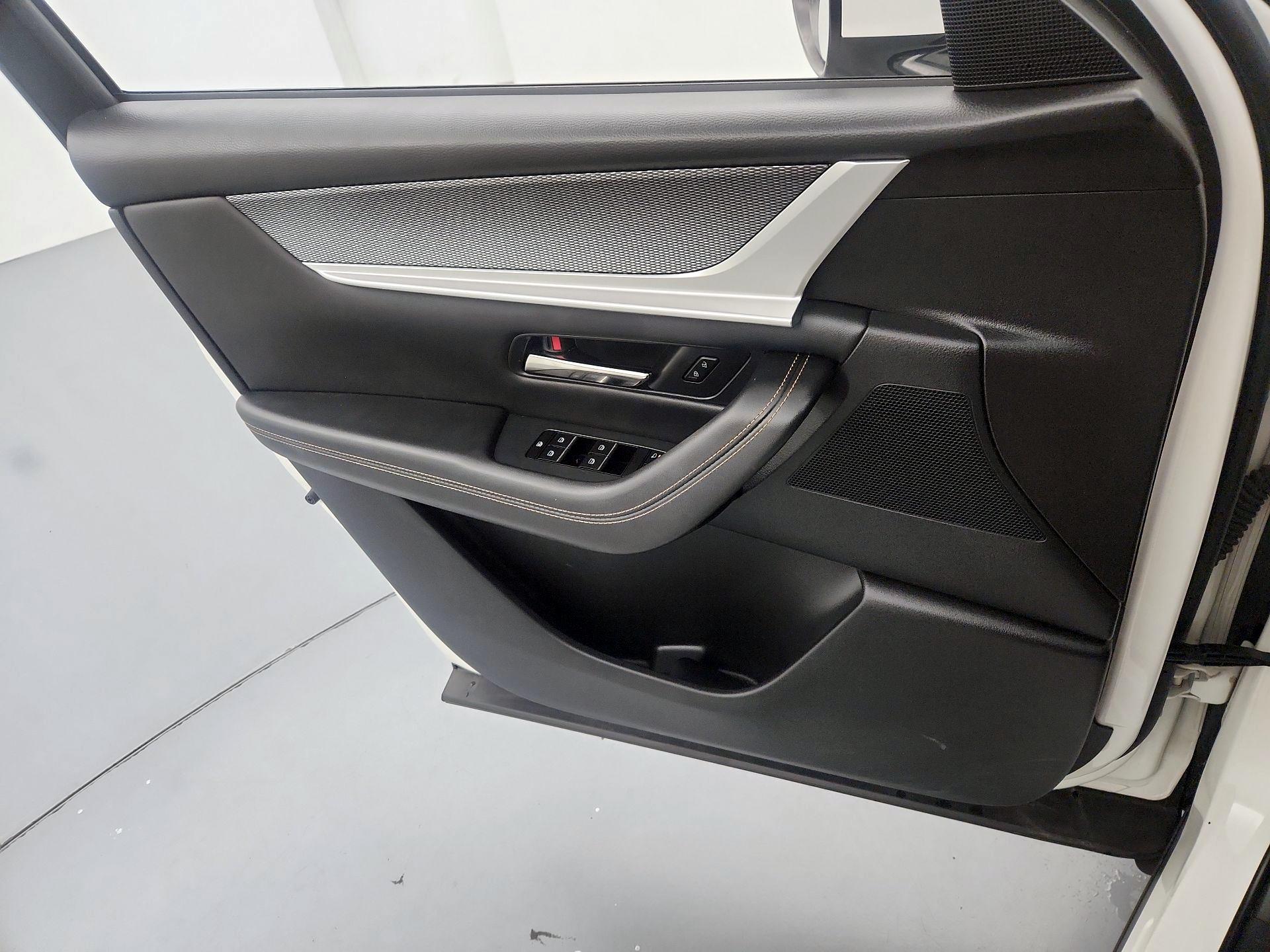 Thumbnail: 2024 Mazda CX-90 - 12