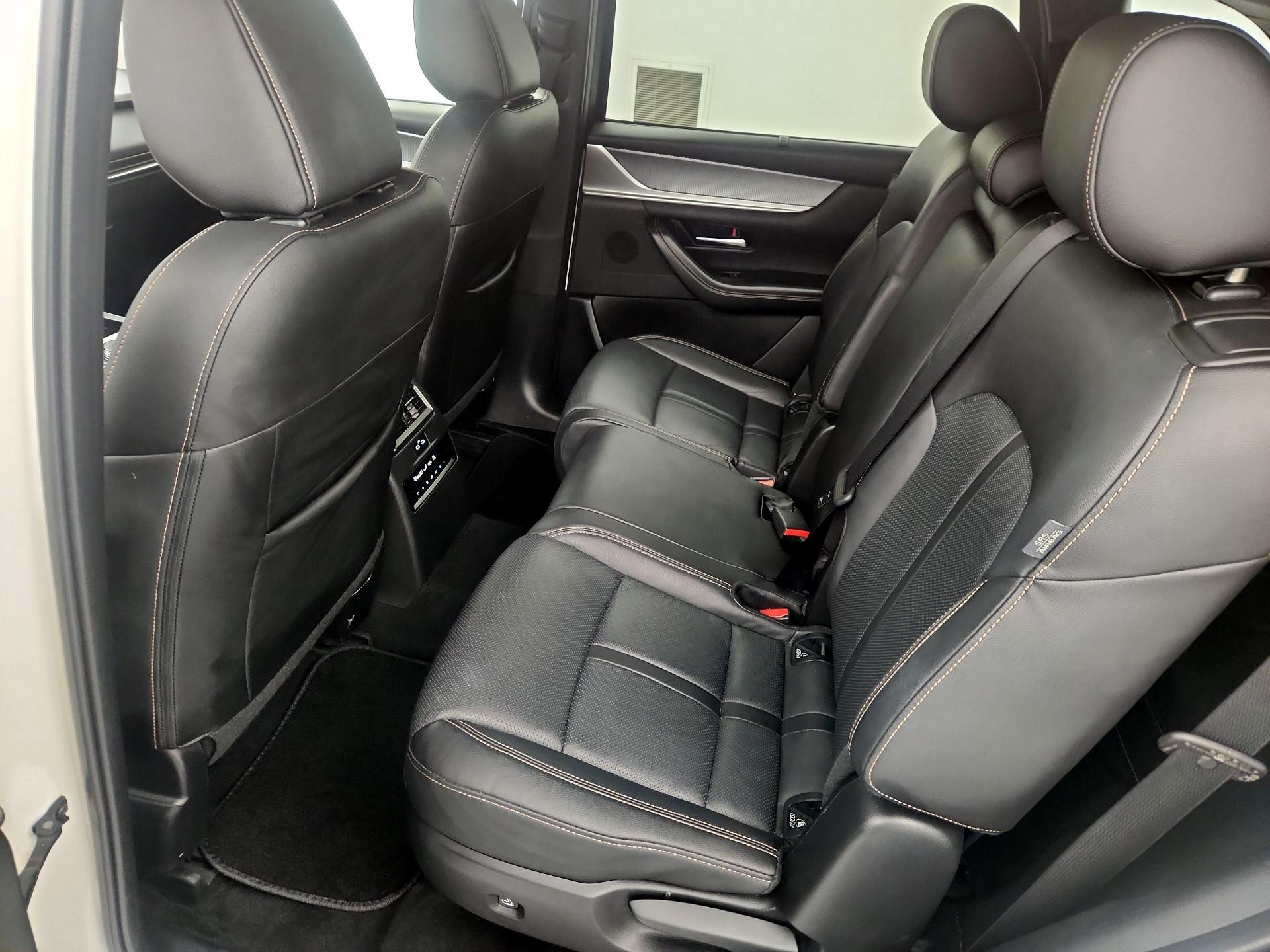 Thumbnail: 2024 Mazda CX-90 - 18