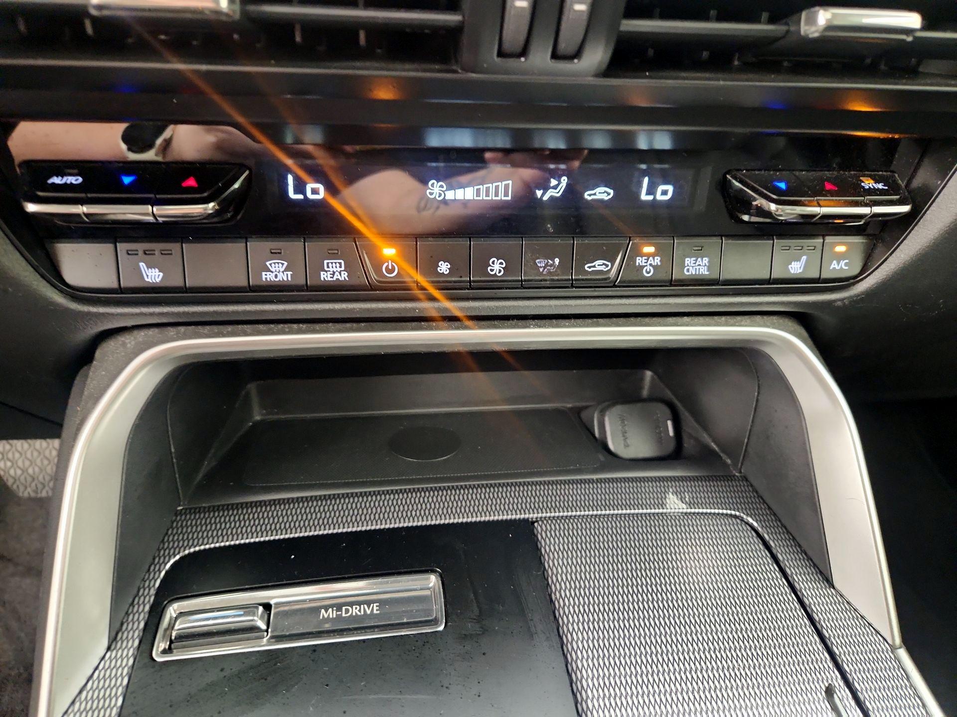 Thumbnail: 2024 Mazda CX-90 - 16