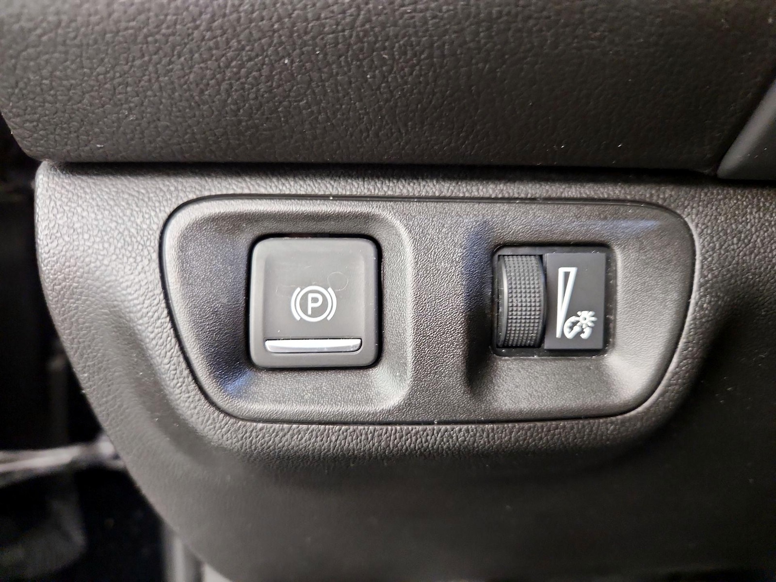 2021 GMC Acadia SLE - Photo 14