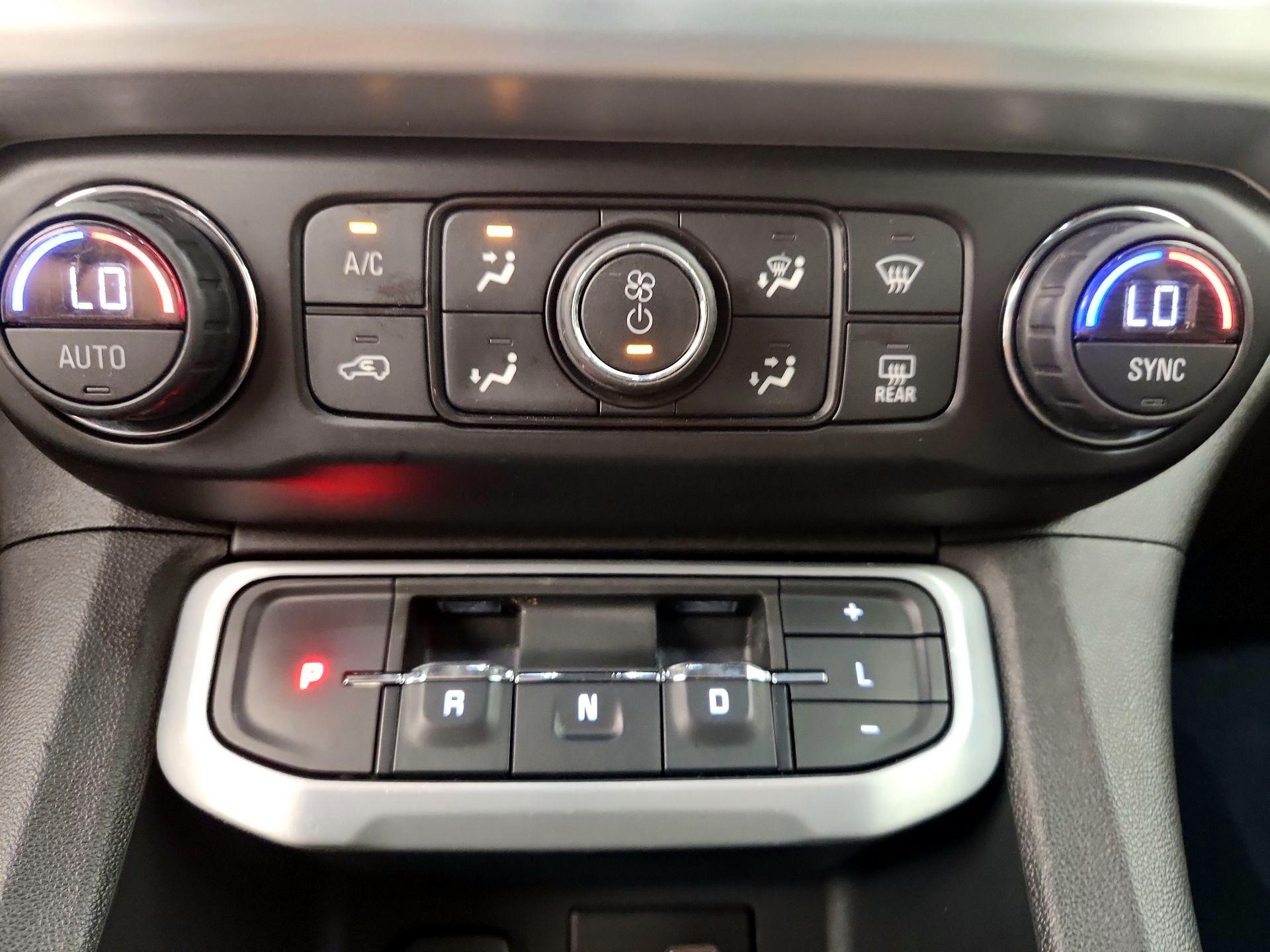Thumbnail: 2021 GMC Acadia - 16