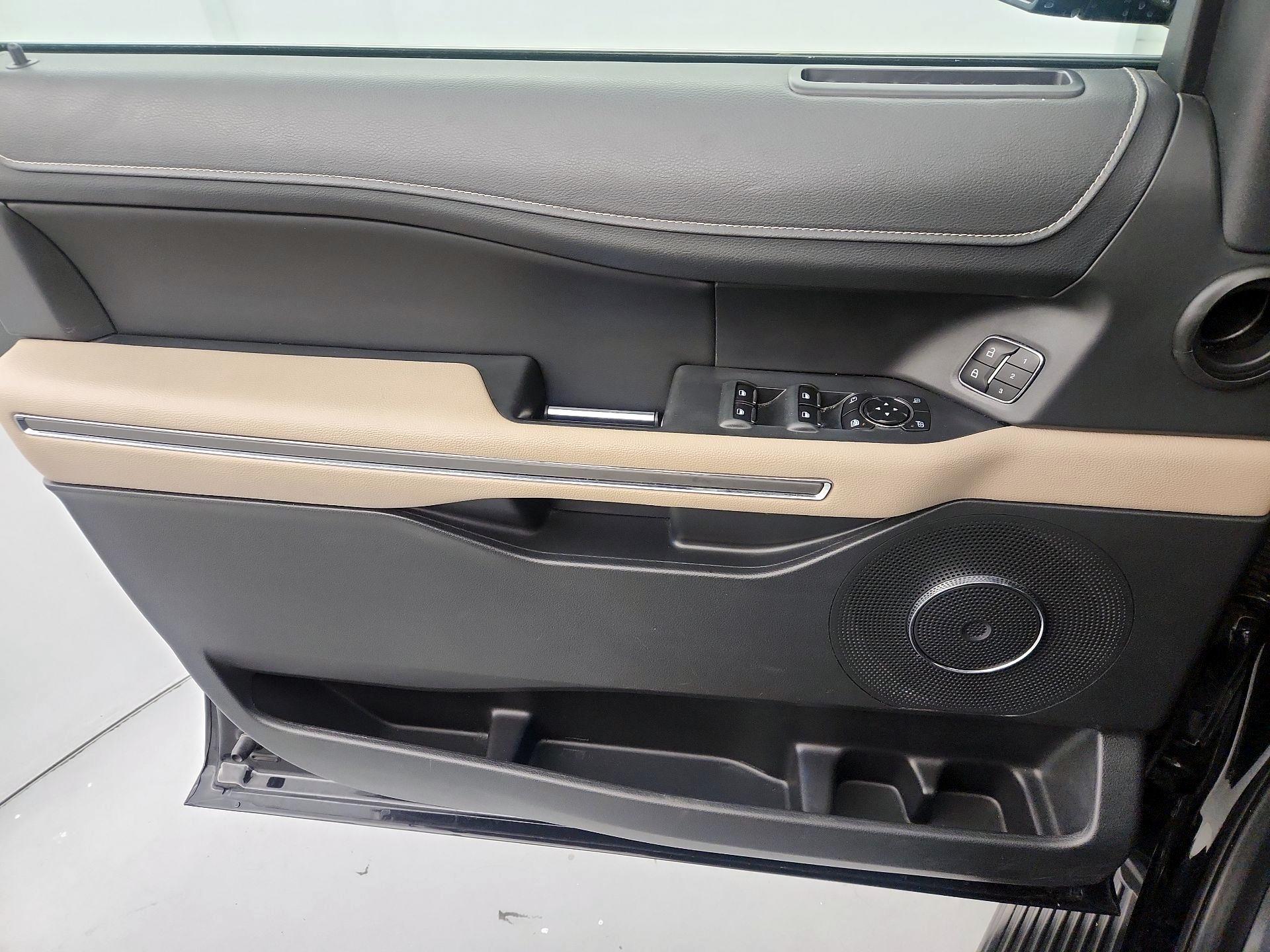 Thumbnail: 2024 Ford Expedition MAX - 12