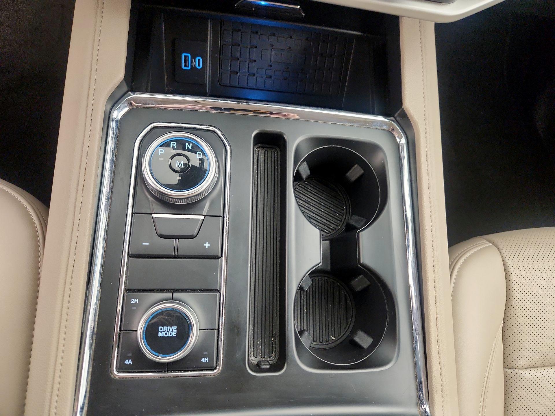 Thumbnail: 2024 Ford Expedition MAX - 18