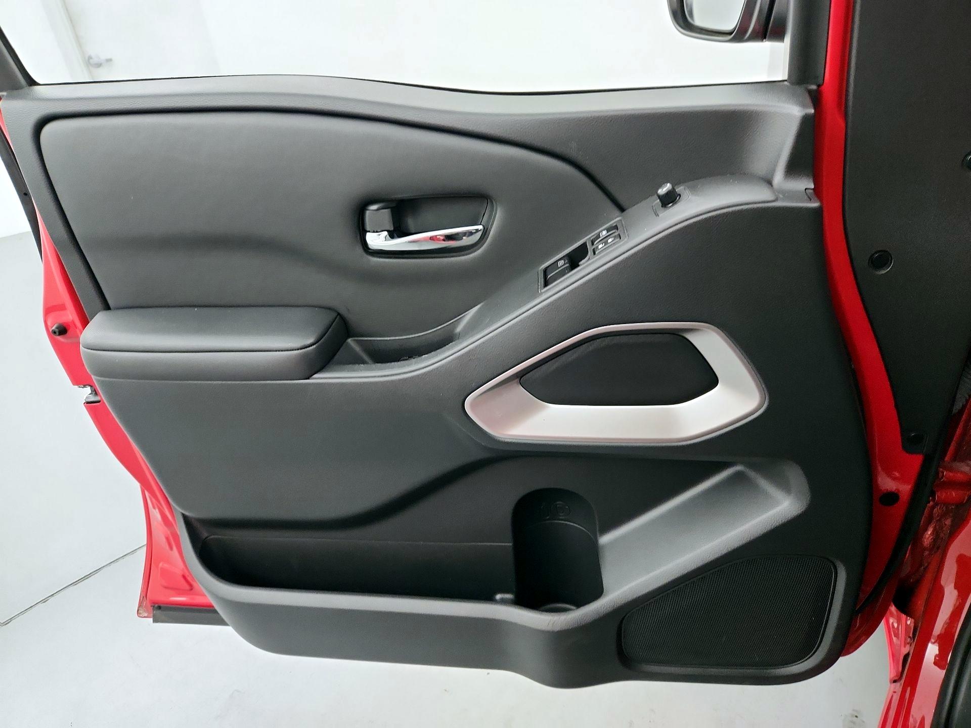 Thumbnail: 2023 Nissan Frontier - 12