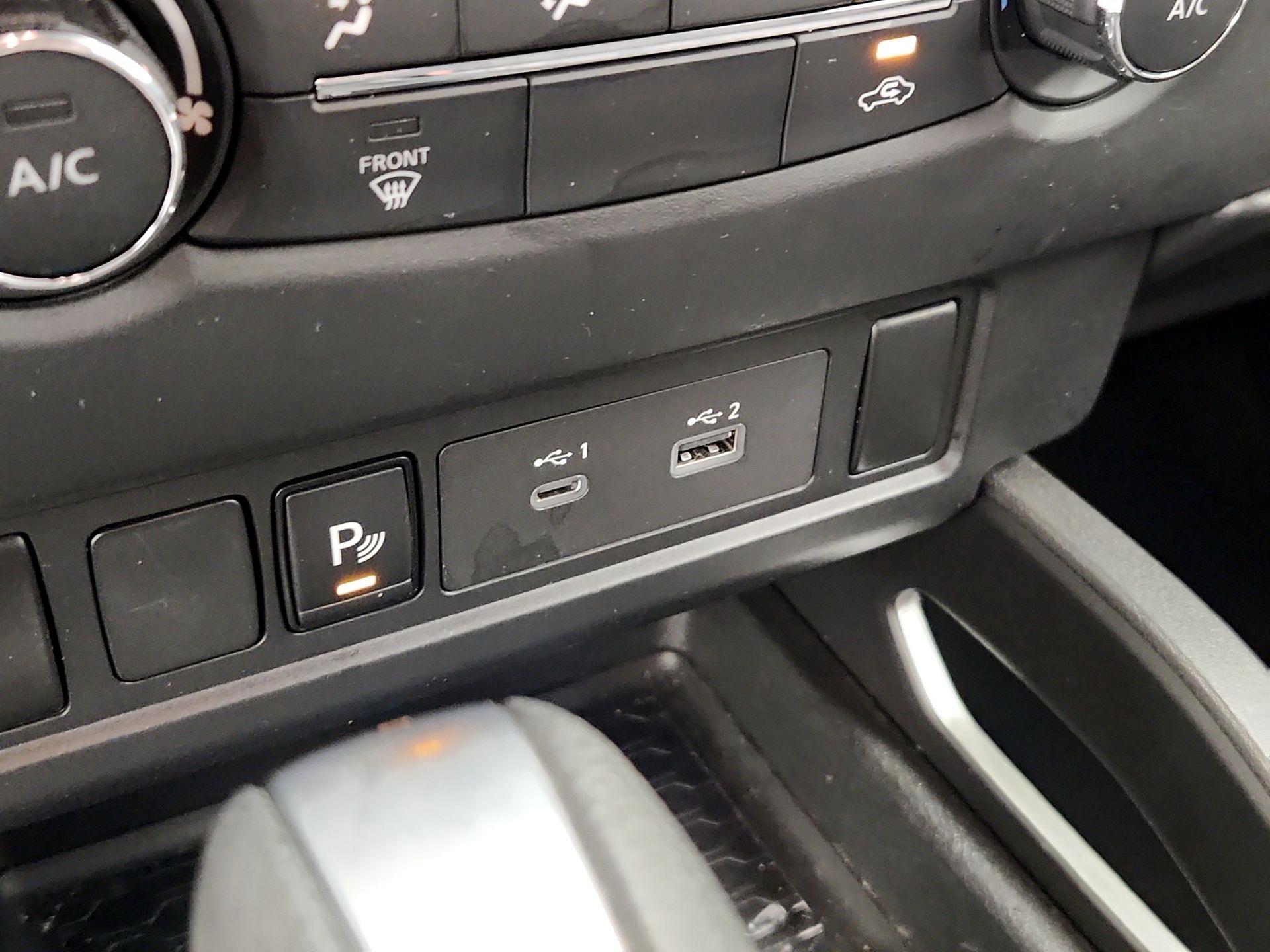 Thumbnail: 2023 Nissan Frontier - 18