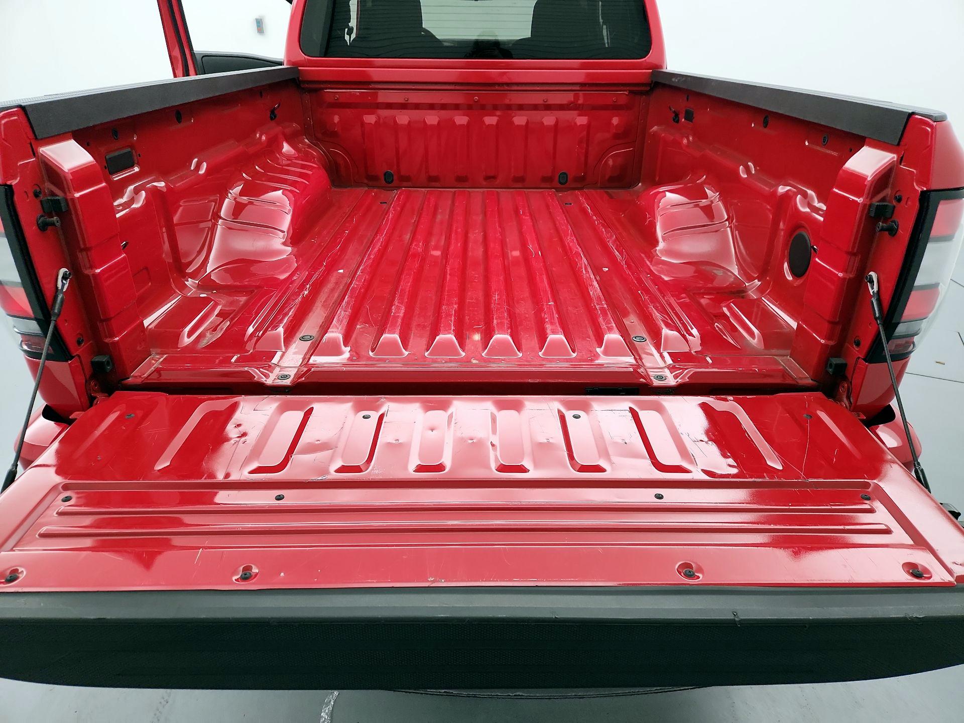 Thumbnail: 2023 Nissan Frontier - 20