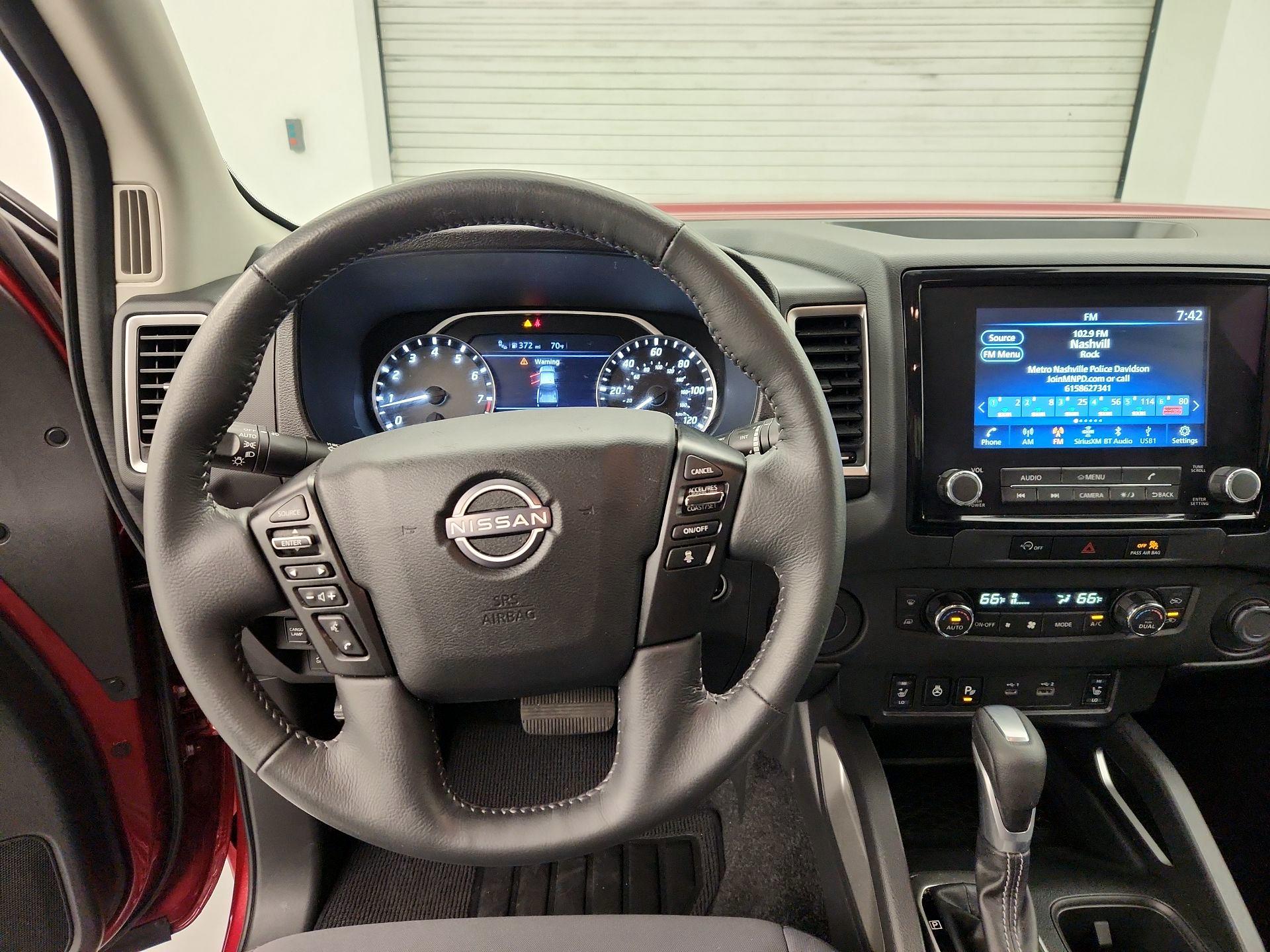 Thumbnail: 2024 Nissan Frontier - 10