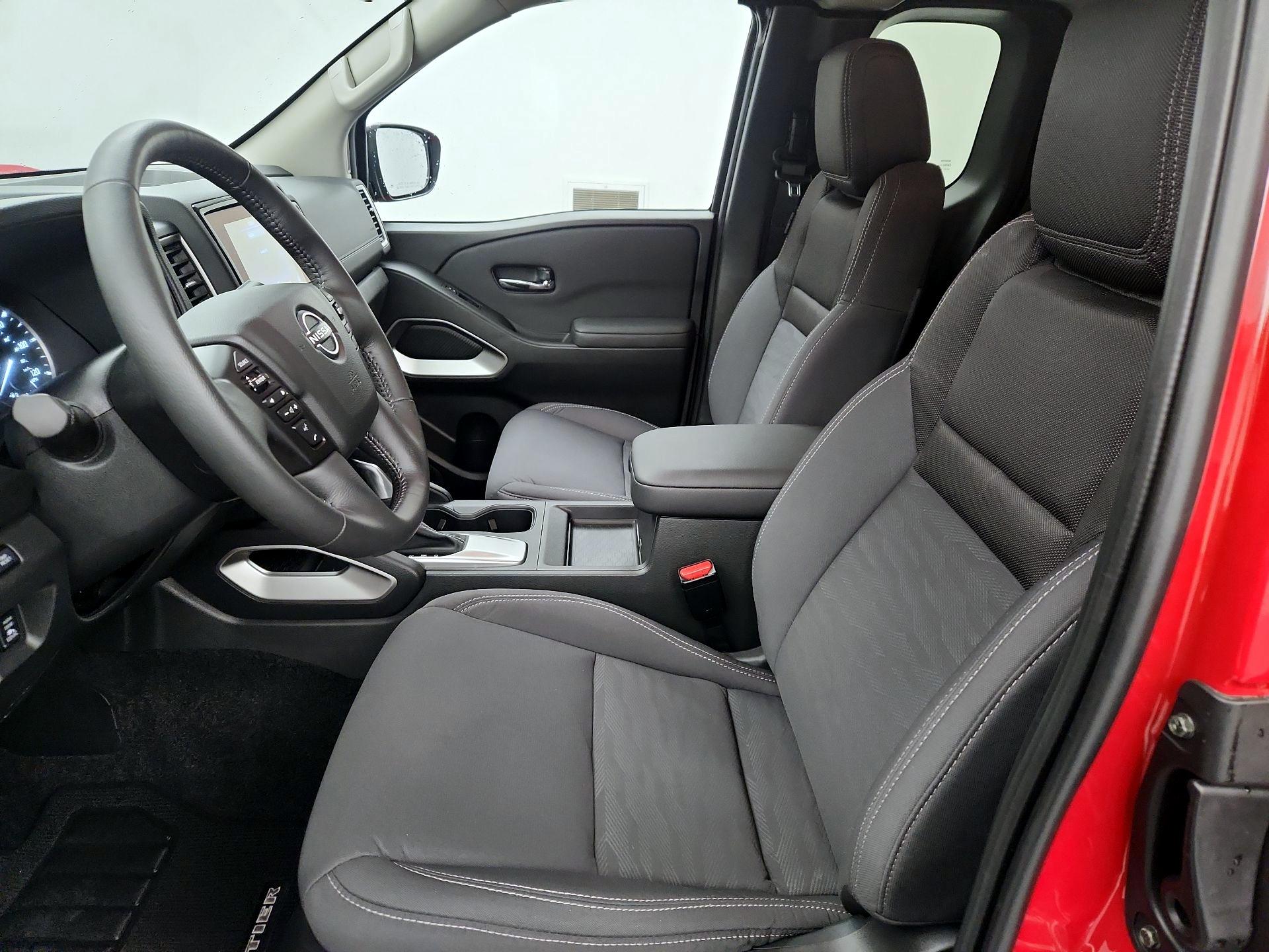 Thumbnail: 2024 Nissan Frontier - 11