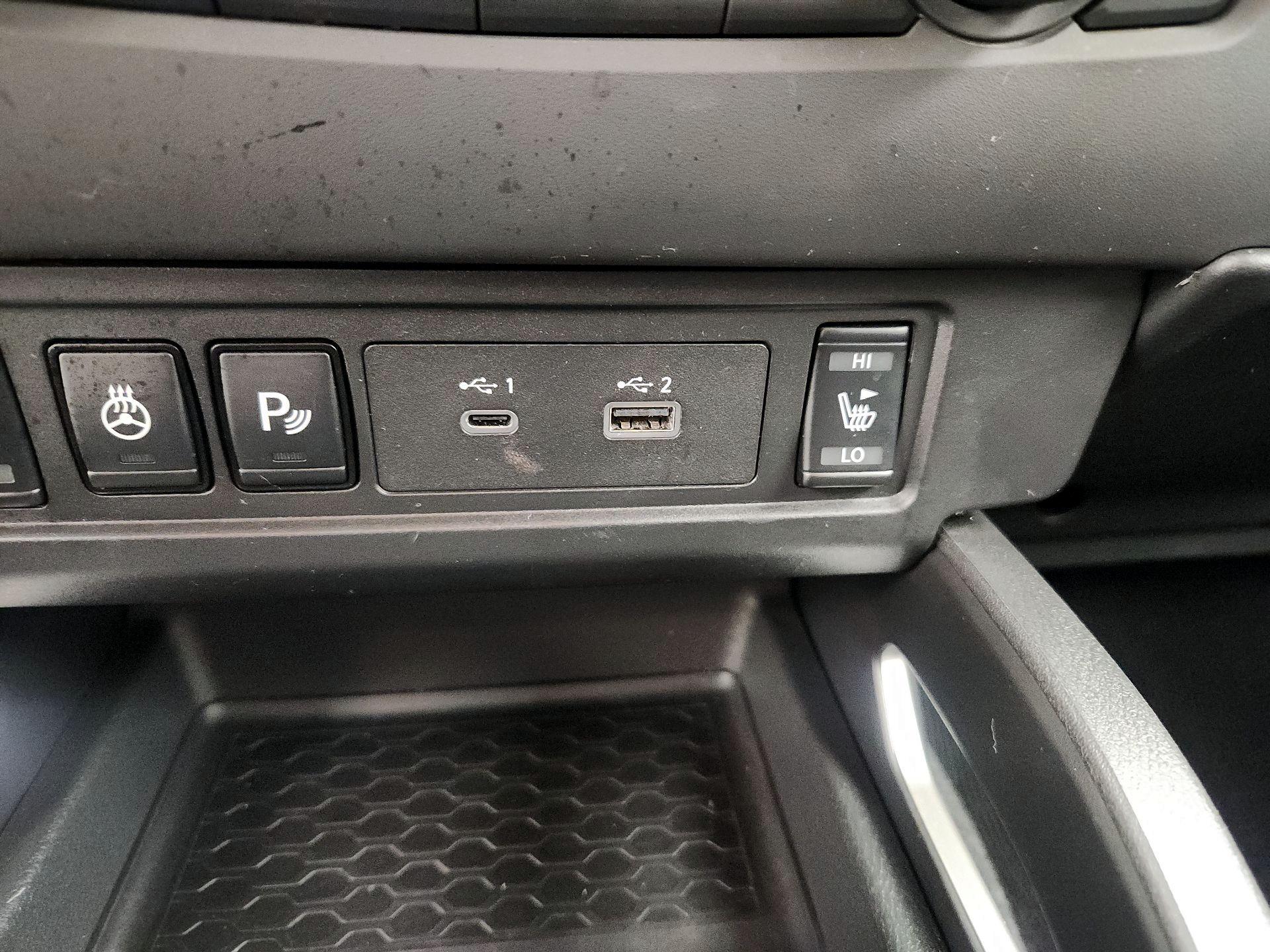 Thumbnail: 2024 Nissan Frontier - 18