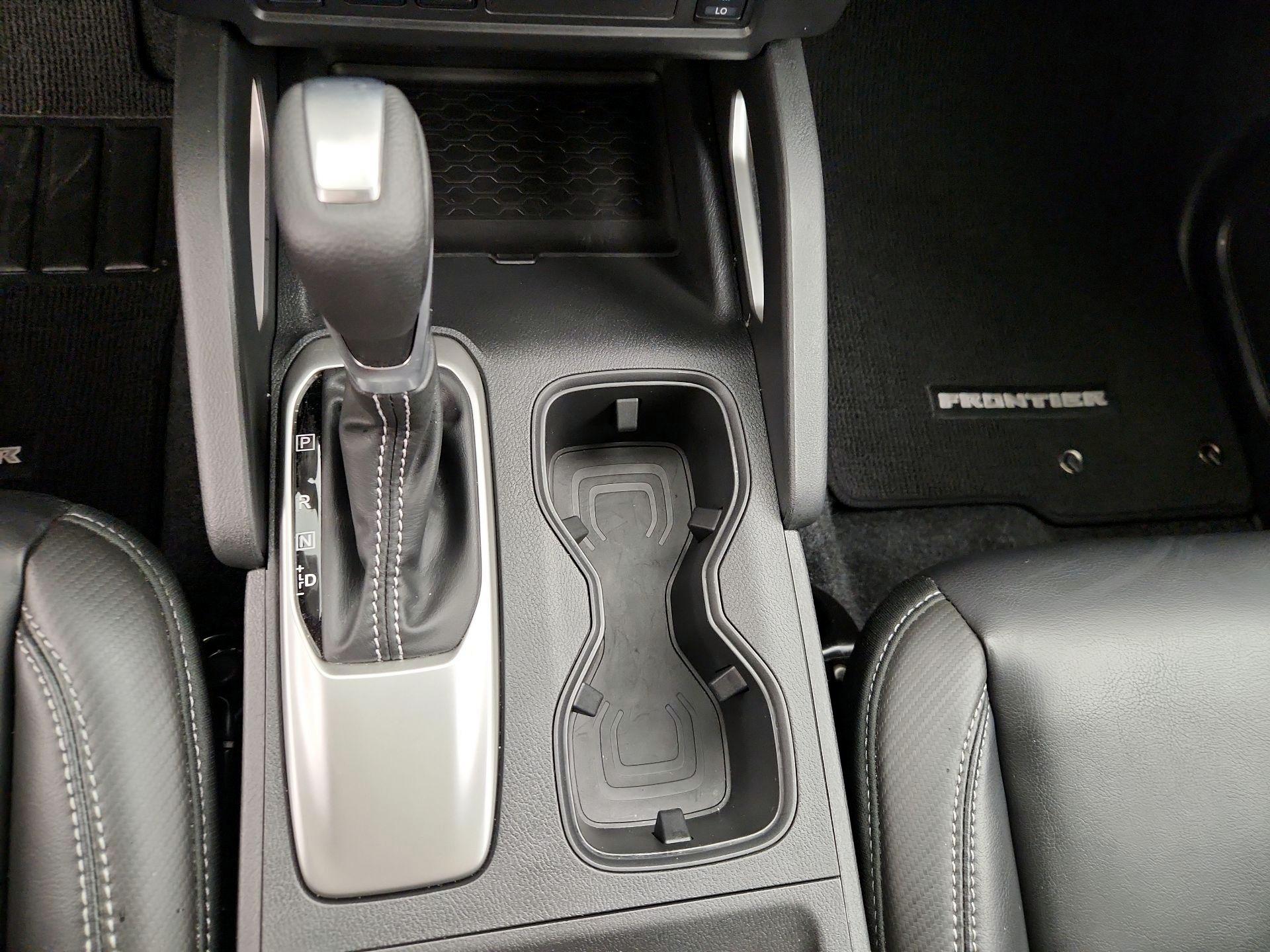 Thumbnail: 2024 Nissan Frontier - 17