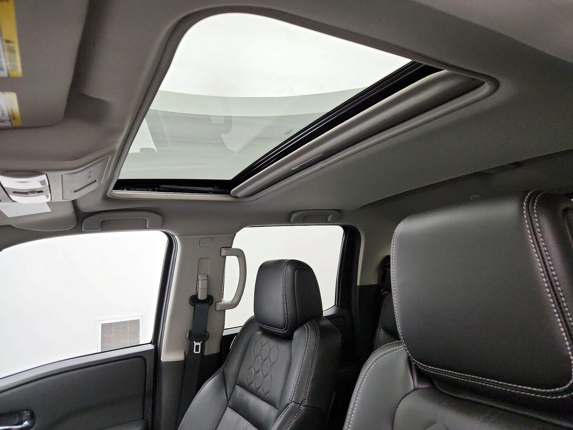 Thumbnail: 2024 Nissan Frontier - 19