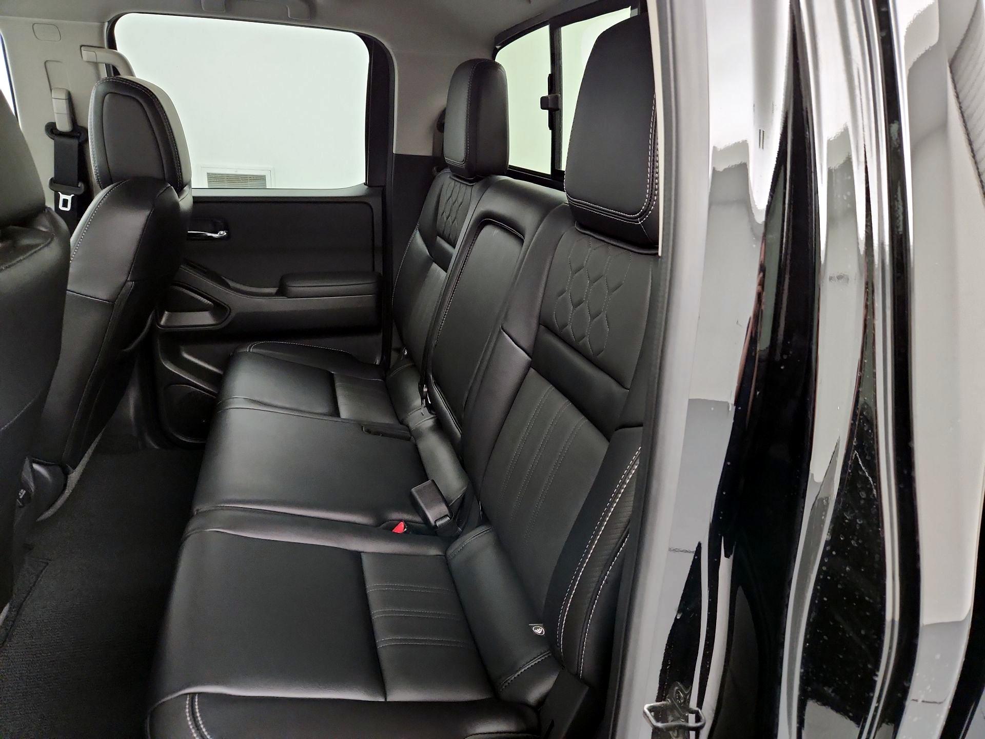 Thumbnail: 2024 Nissan Frontier - 20