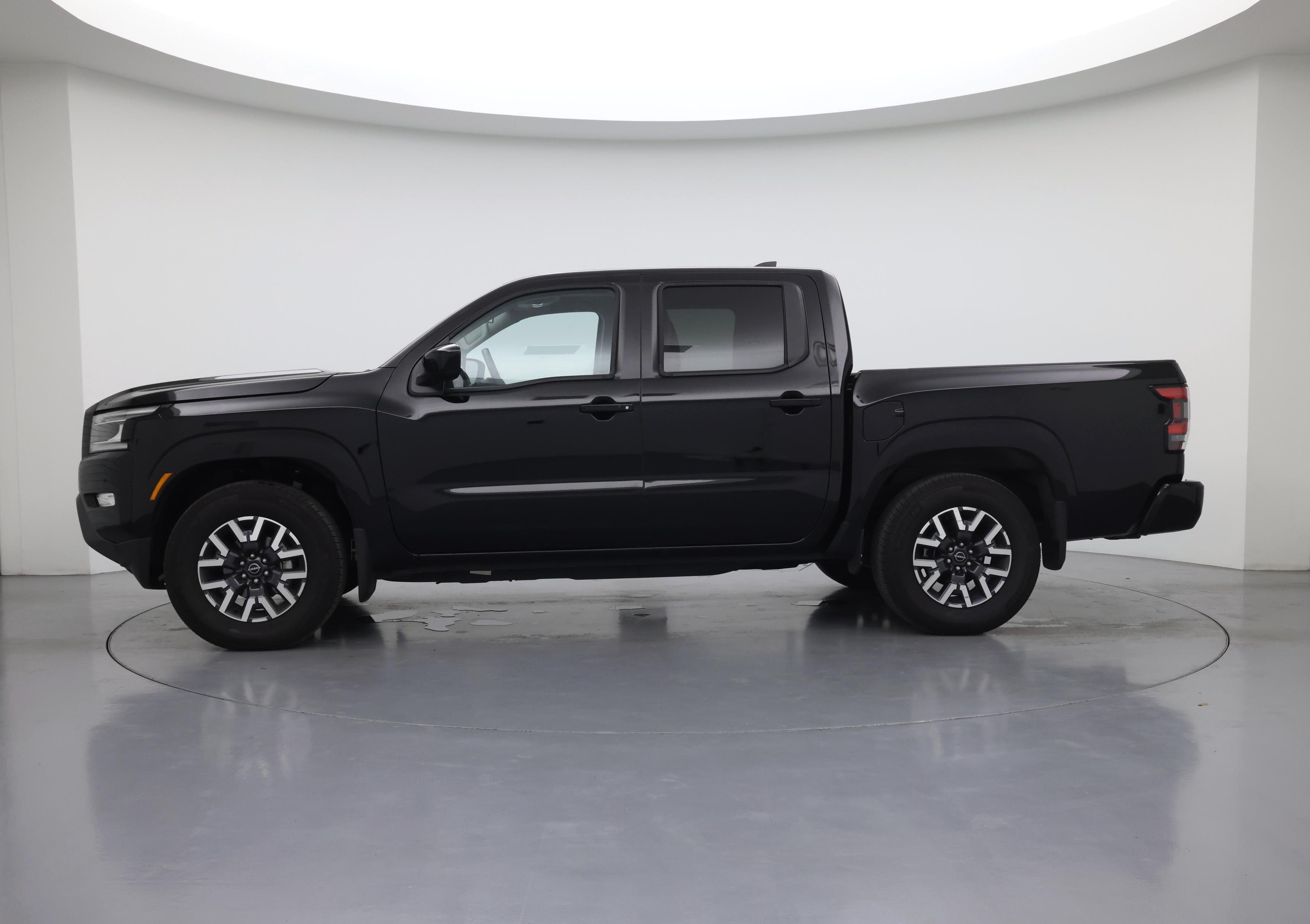 Thumbnail: 2024 Nissan Frontier - 3