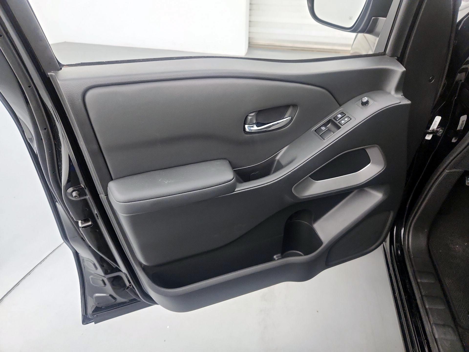 Thumbnail: 2024 Nissan Frontier - 12