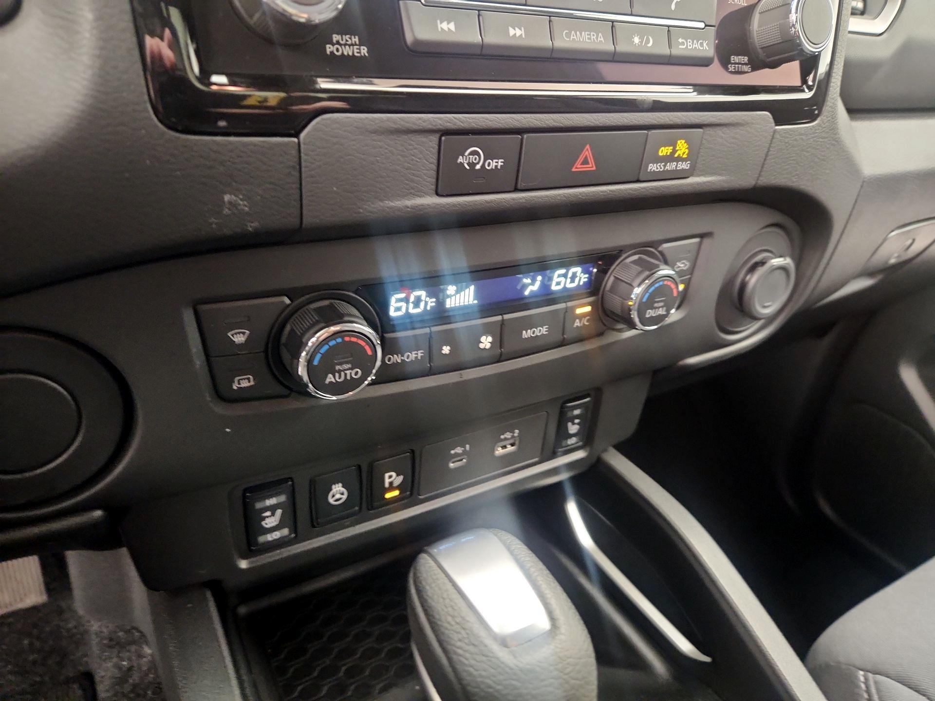 Thumbnail: 2024 Nissan Frontier - 16