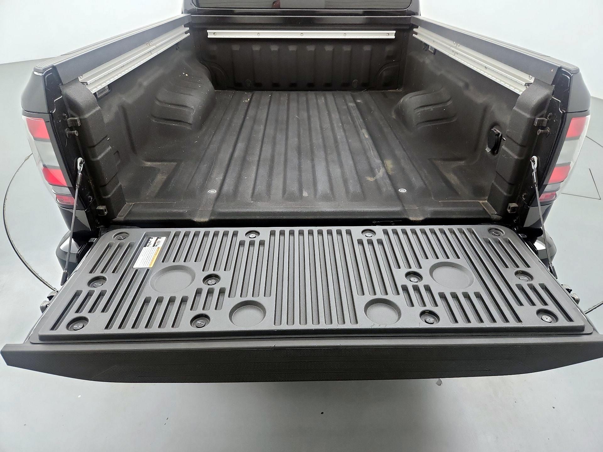 Thumbnail: 2024 Nissan Frontier - 20